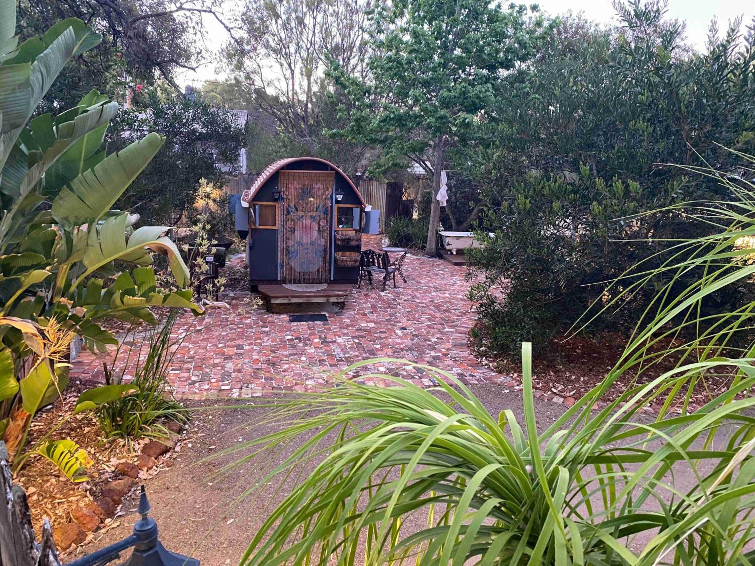 Tent - Photo 6
