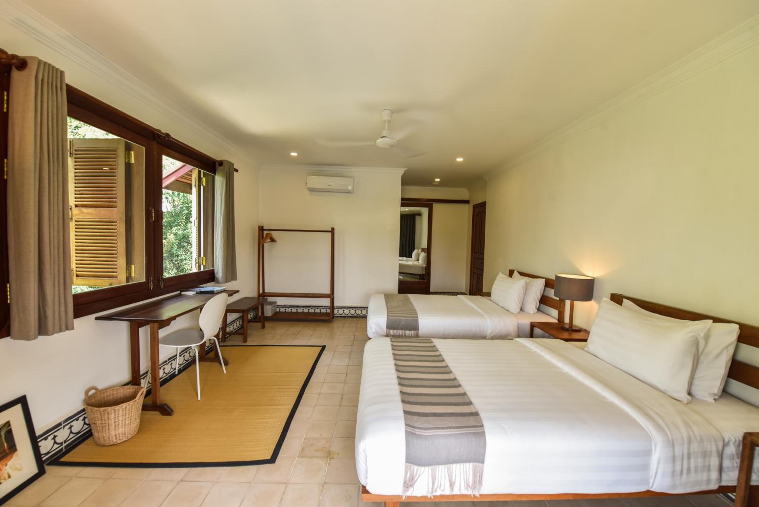 Standard Twin Room - Photo 2