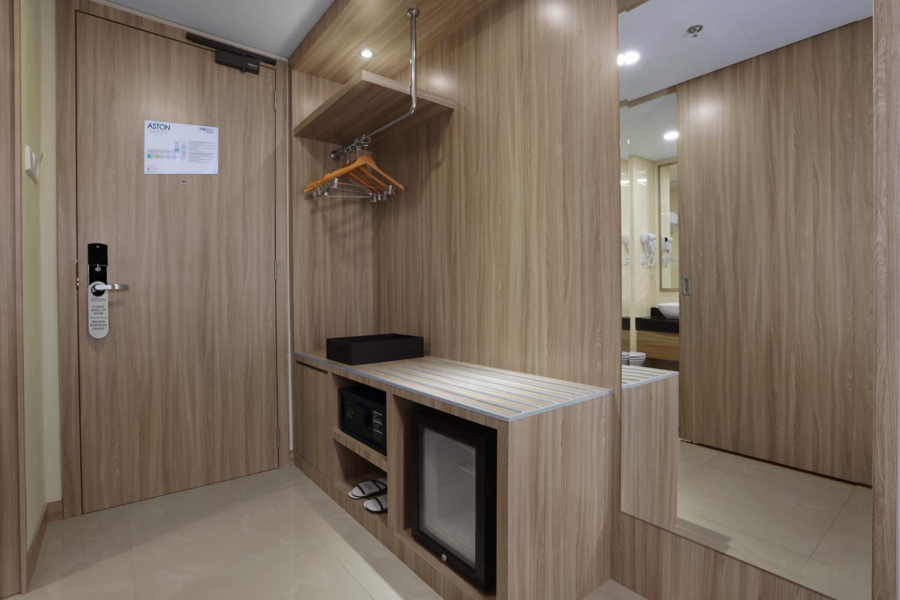 Deluxe Double or Twin Room - Photo 6