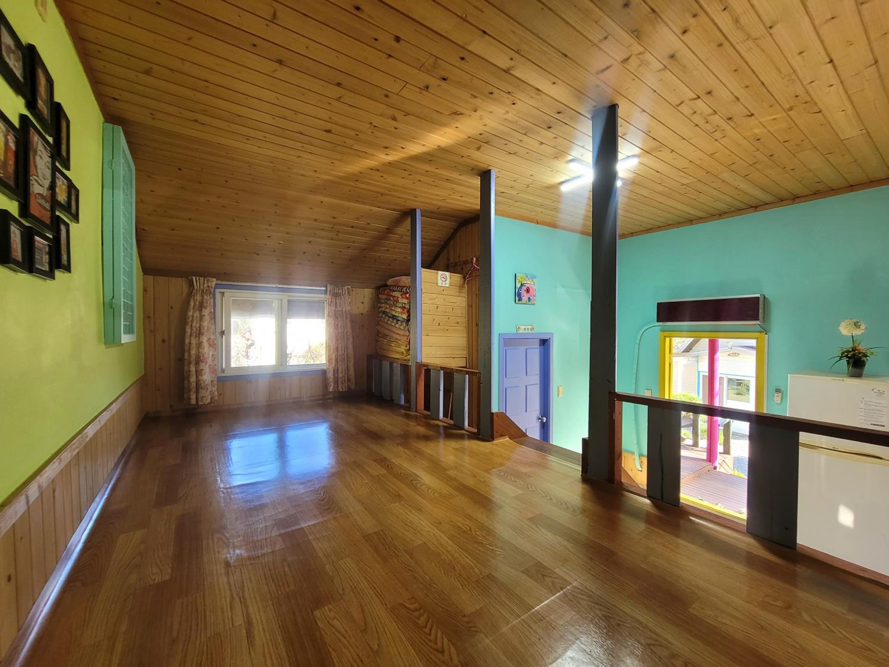 One-Bedroom House - Photo 1