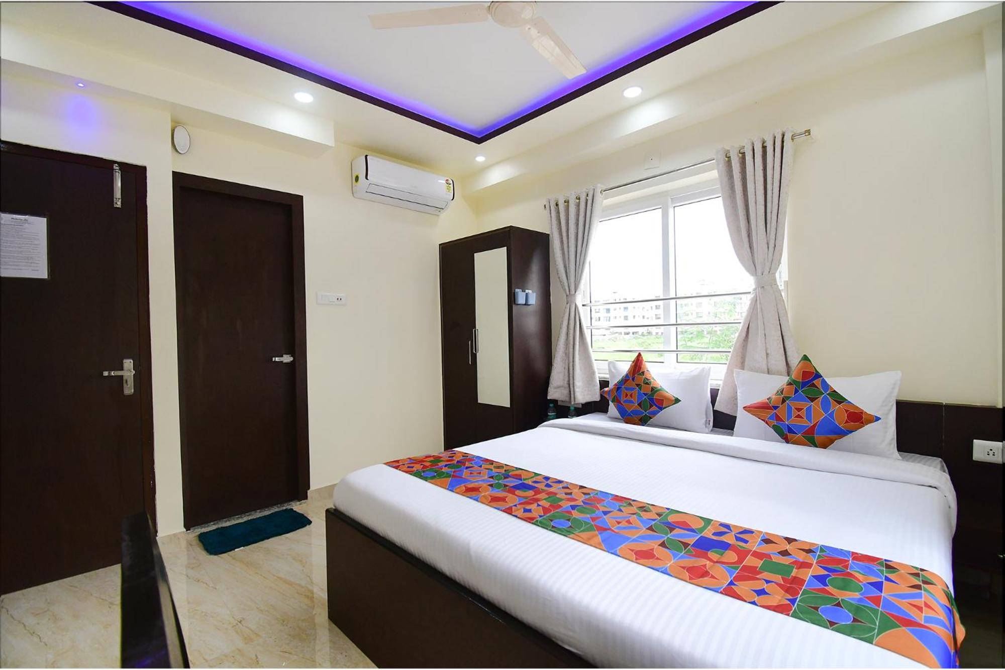 Deluxe Room - Photo 3