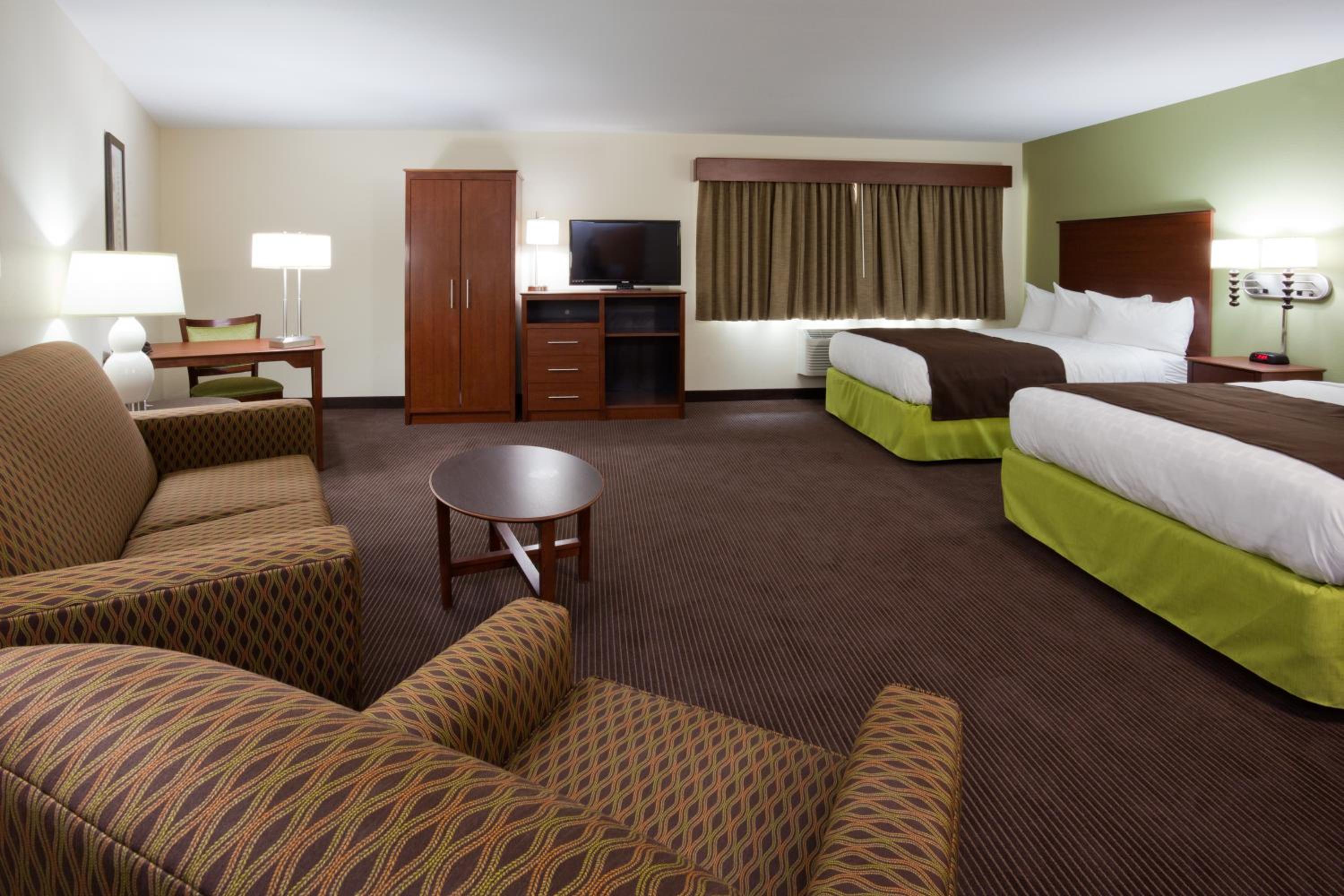 Deluxe Queen Room - Mobility Access/Non-Smoking photo 2