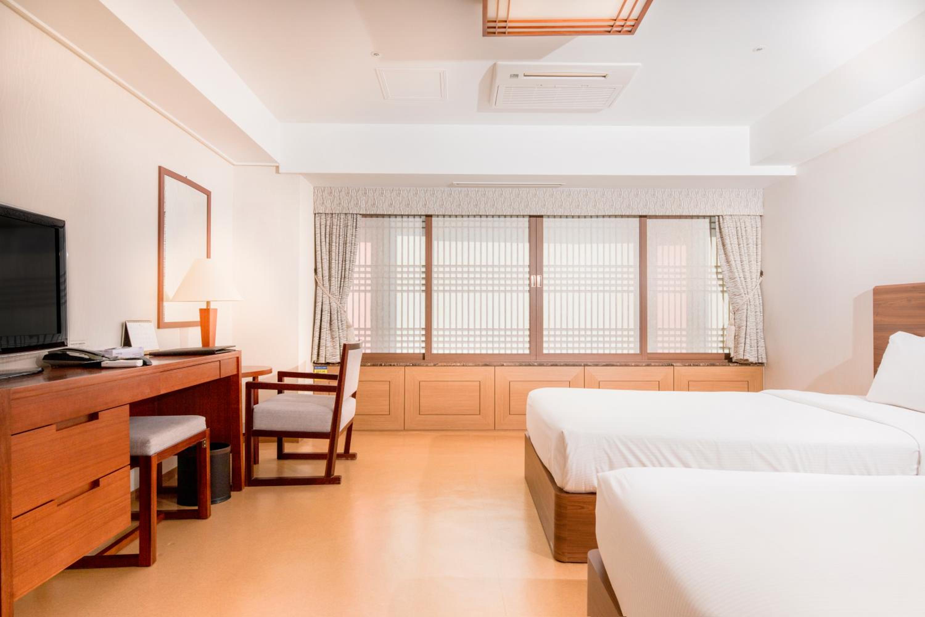 Mountain View Ondol Twin Room