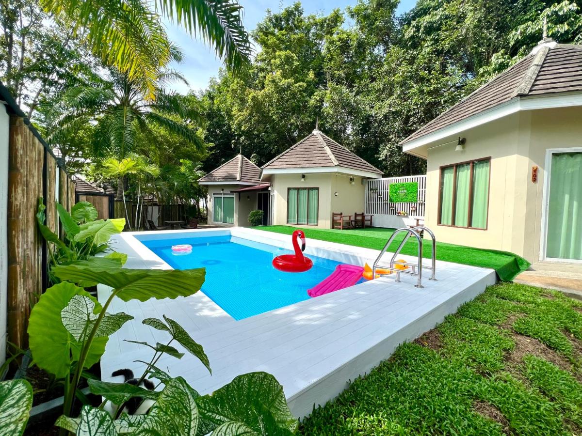 Villa with Private Pool photo 2