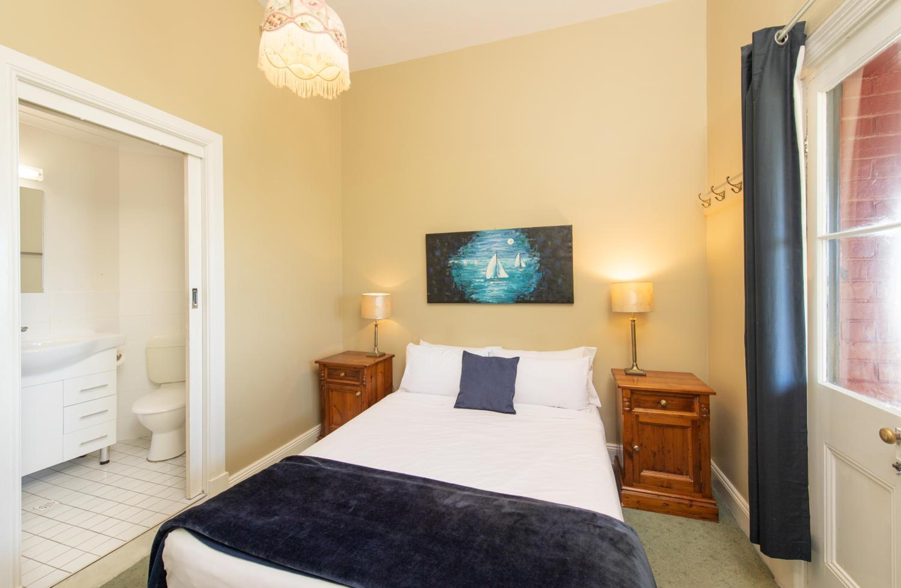 Seafront Heritage Suite photo 3