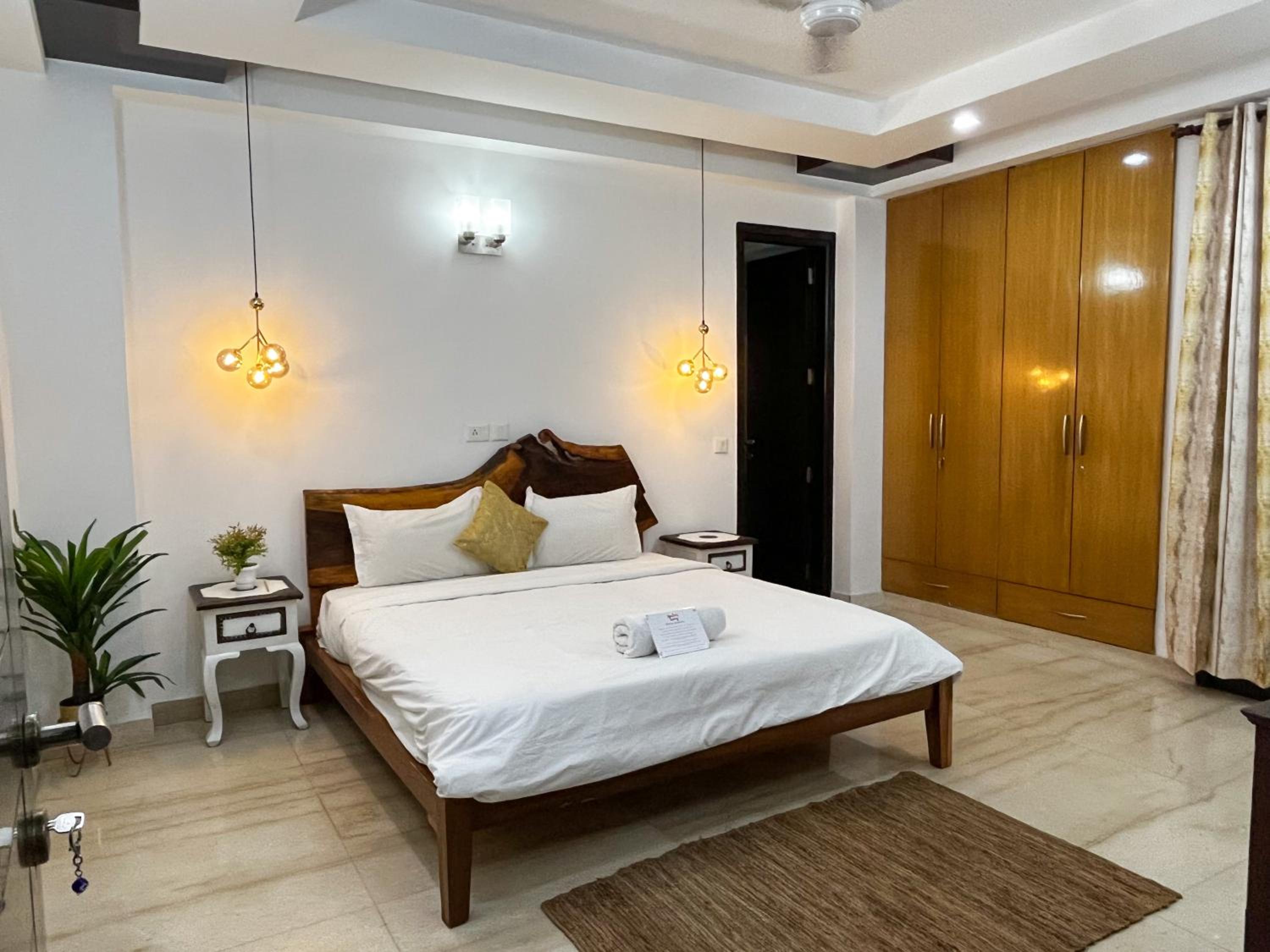 Superior King Room - Photo 14