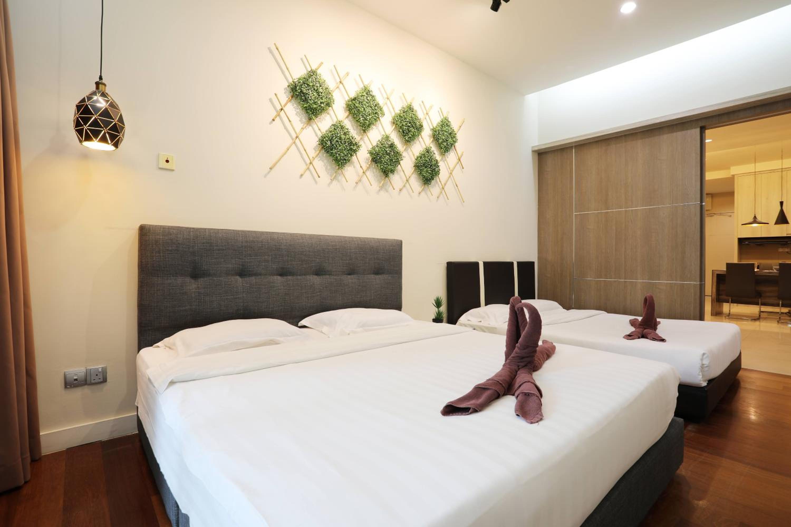 Two-Bedroom Apartment - Photo 3