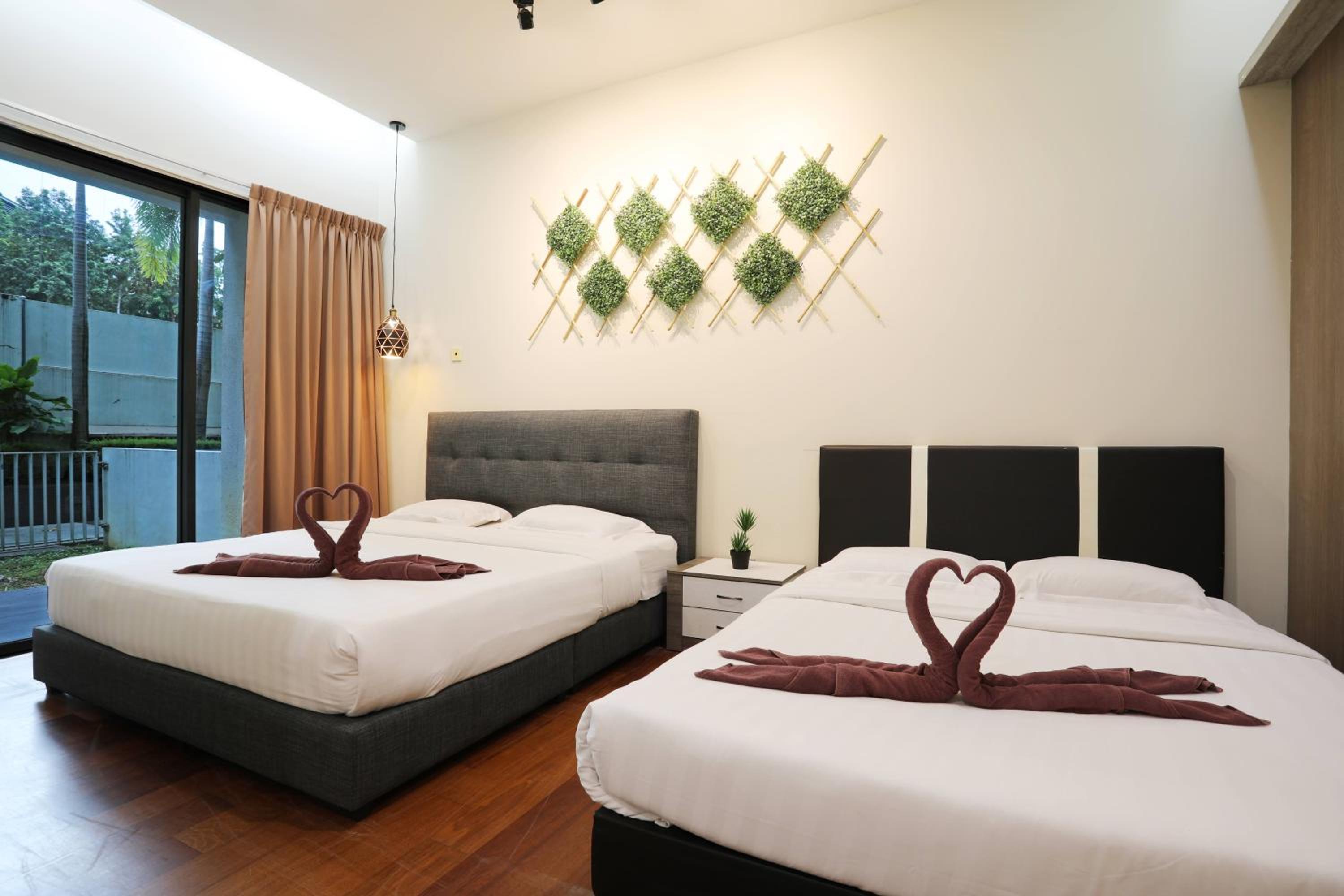 Two-Bedroom Apartment - Photo 6