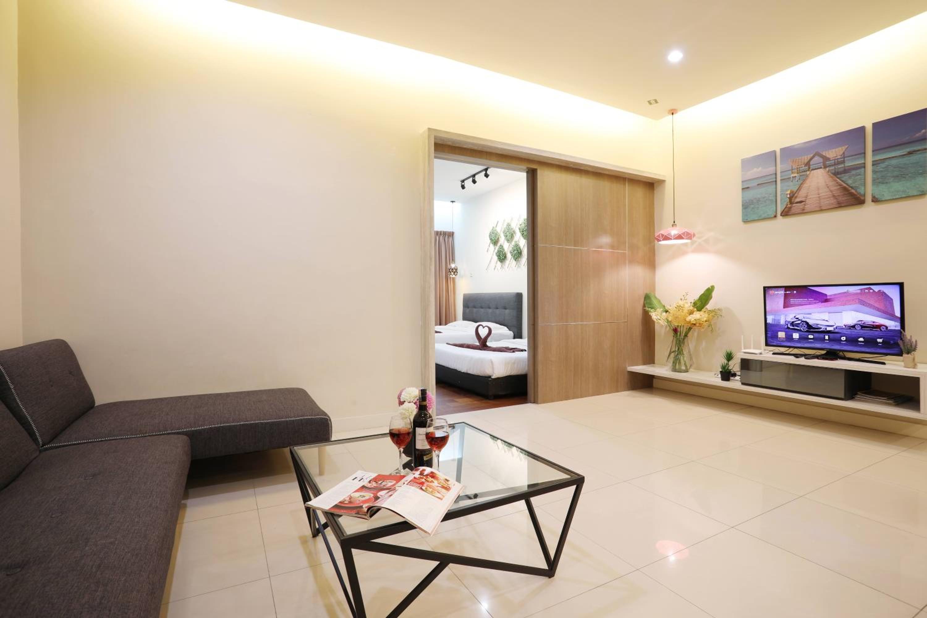Two-Bedroom Apartment - Photo 16