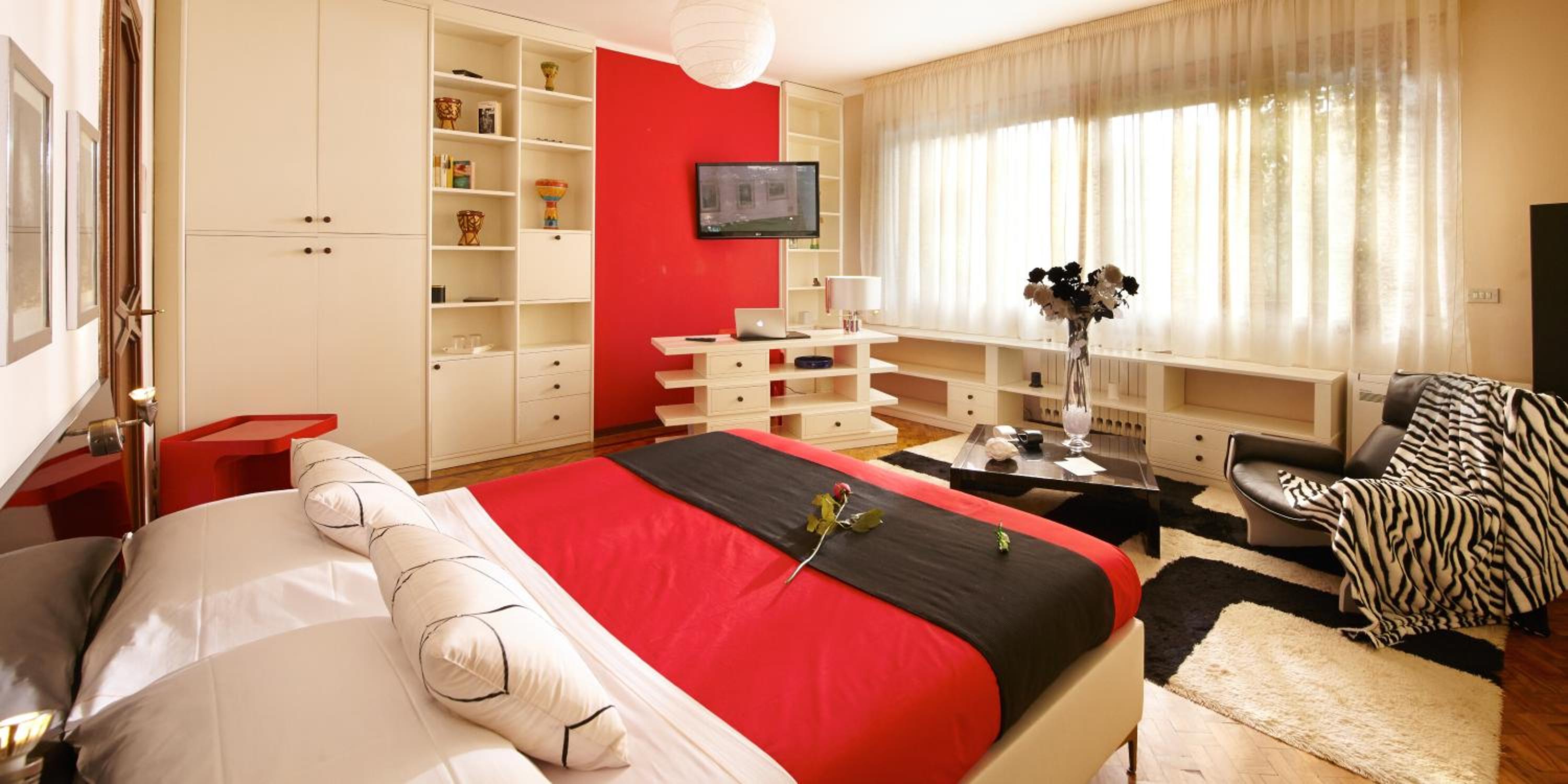 Superior Double Room with Private External Bathroom