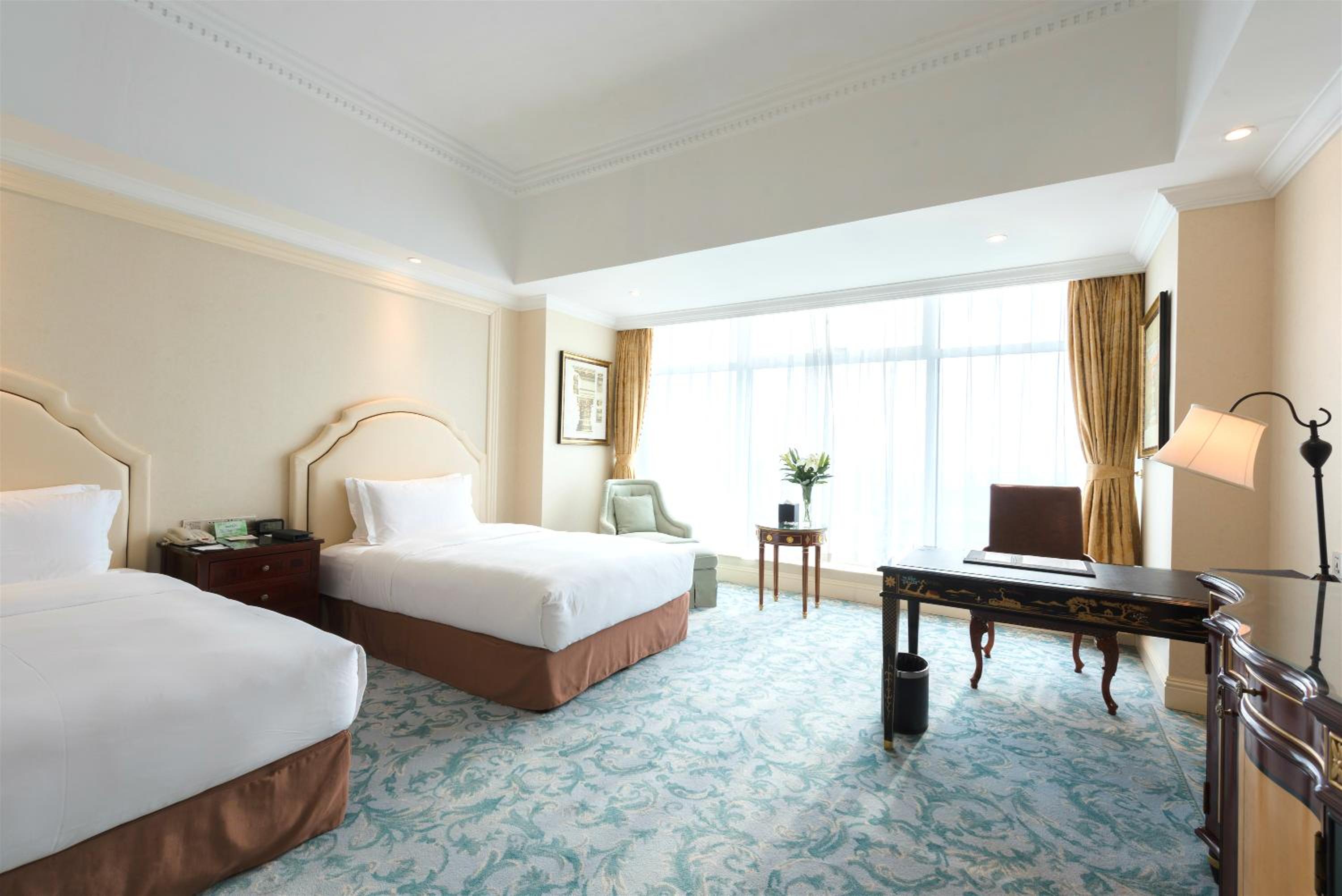 Superior Twin Room with Sea View photo 1
