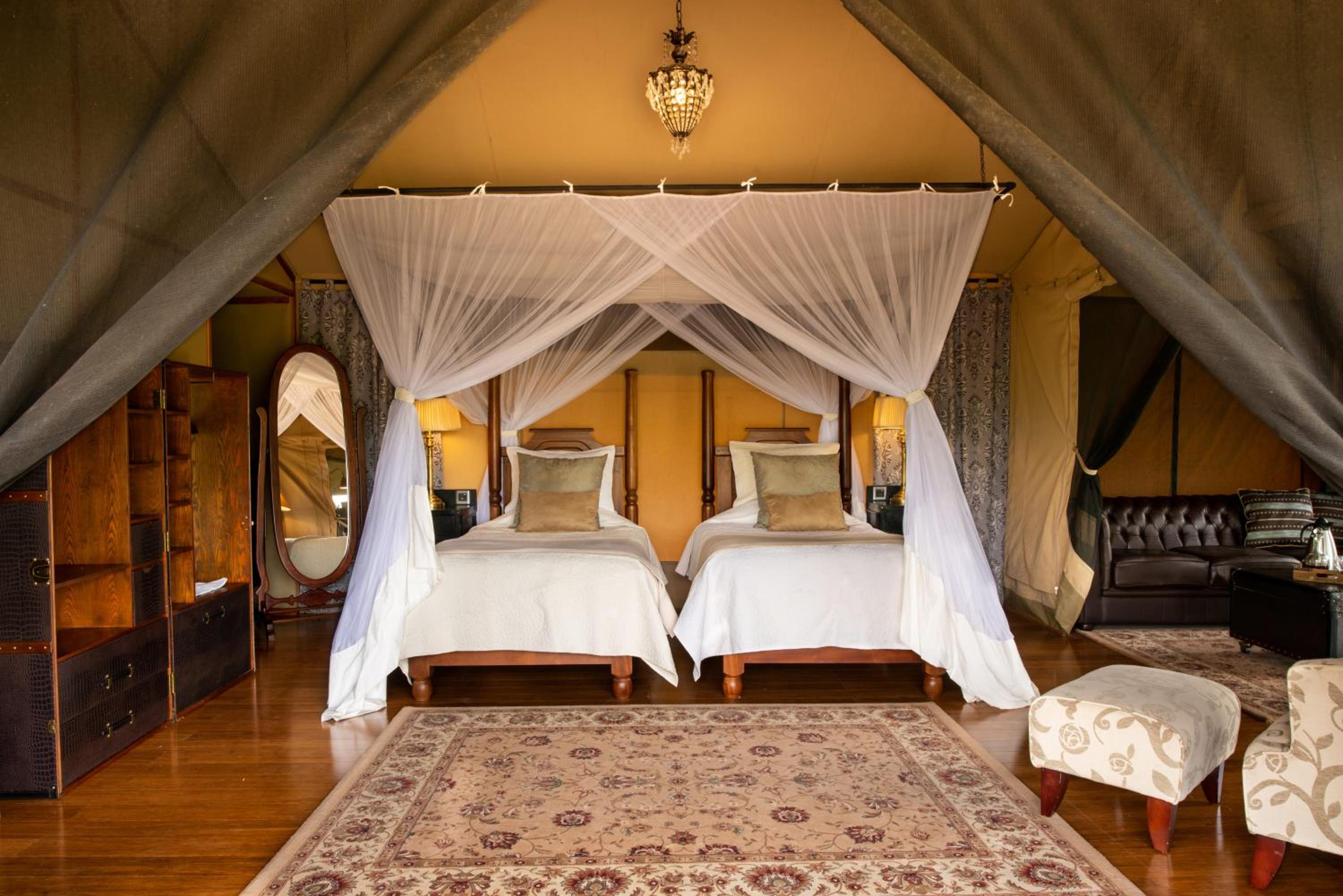 Safari Tent photo 2