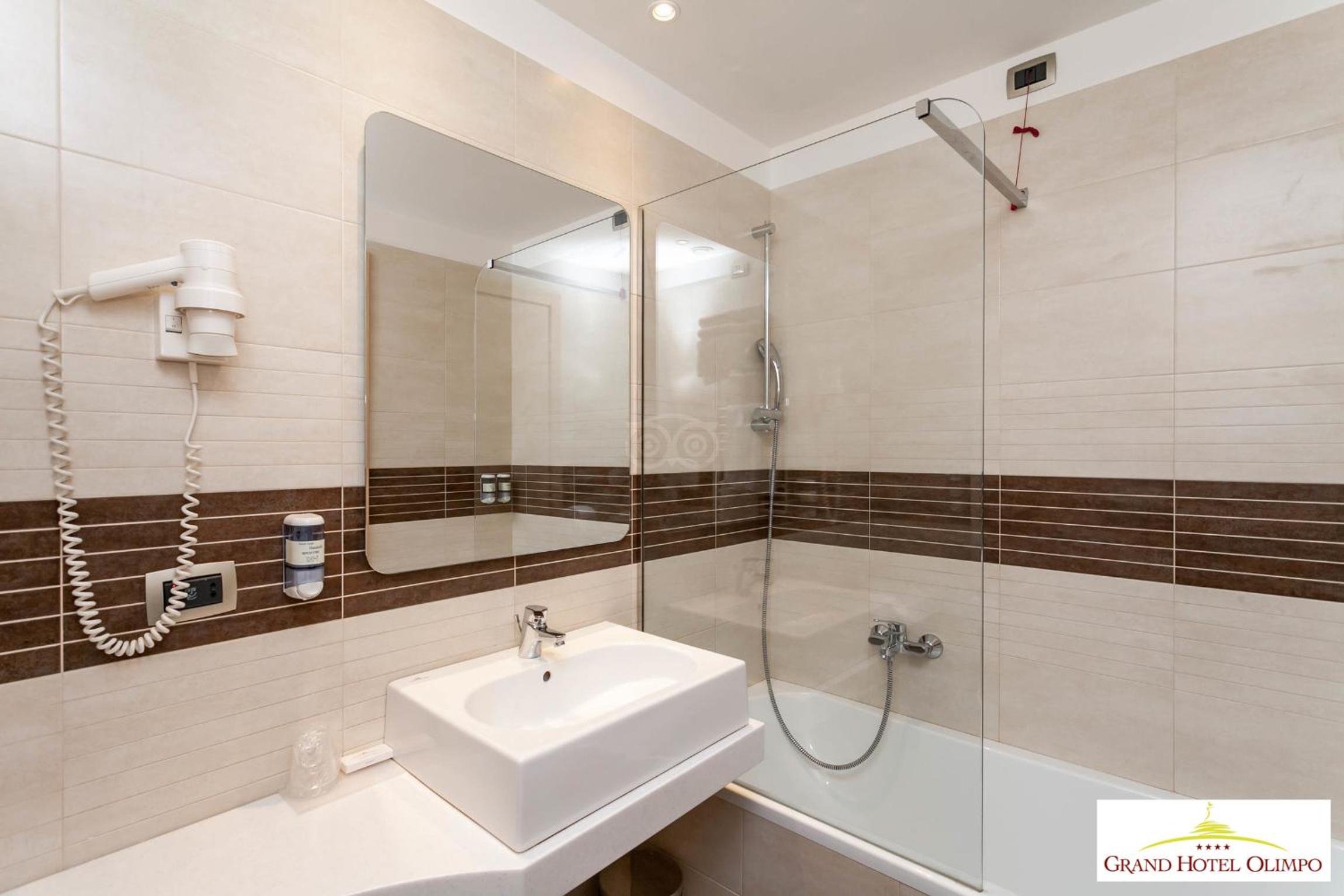 Basic Double Room - Photo 2