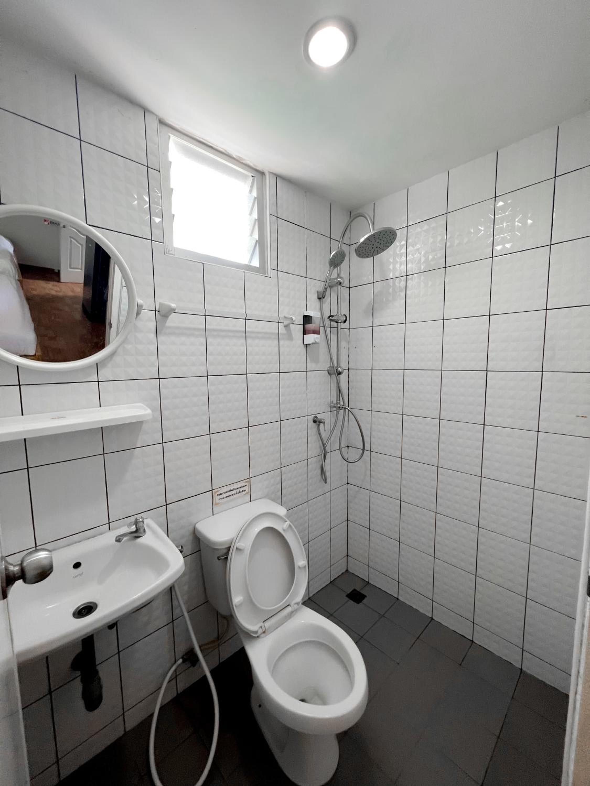 Deluxe Apartment - Photo 8