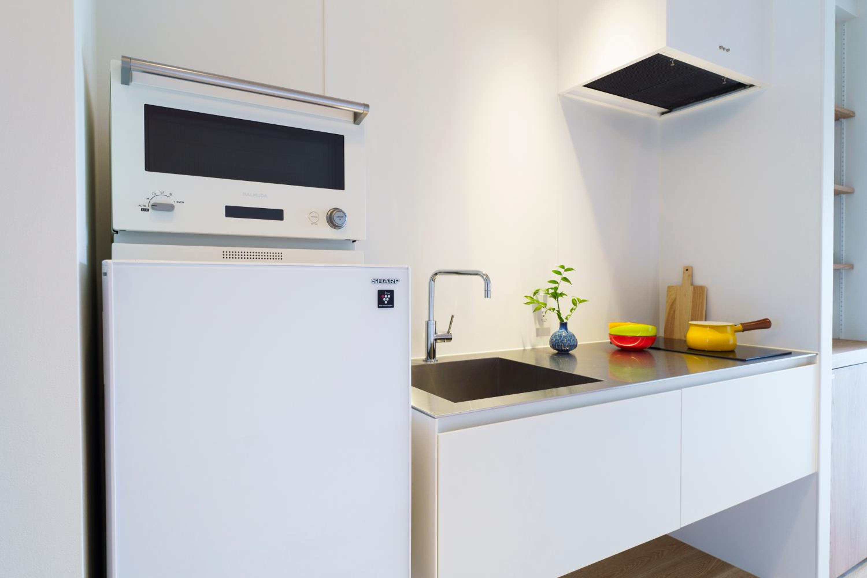Triple Room with Kitchen, Microwave and Washing machine - Non Smoking photo 2
