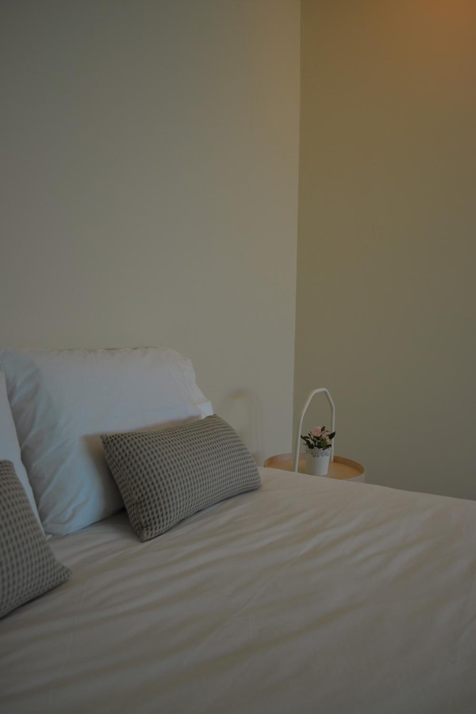 Two-Bedroom Apartment - Photo 9