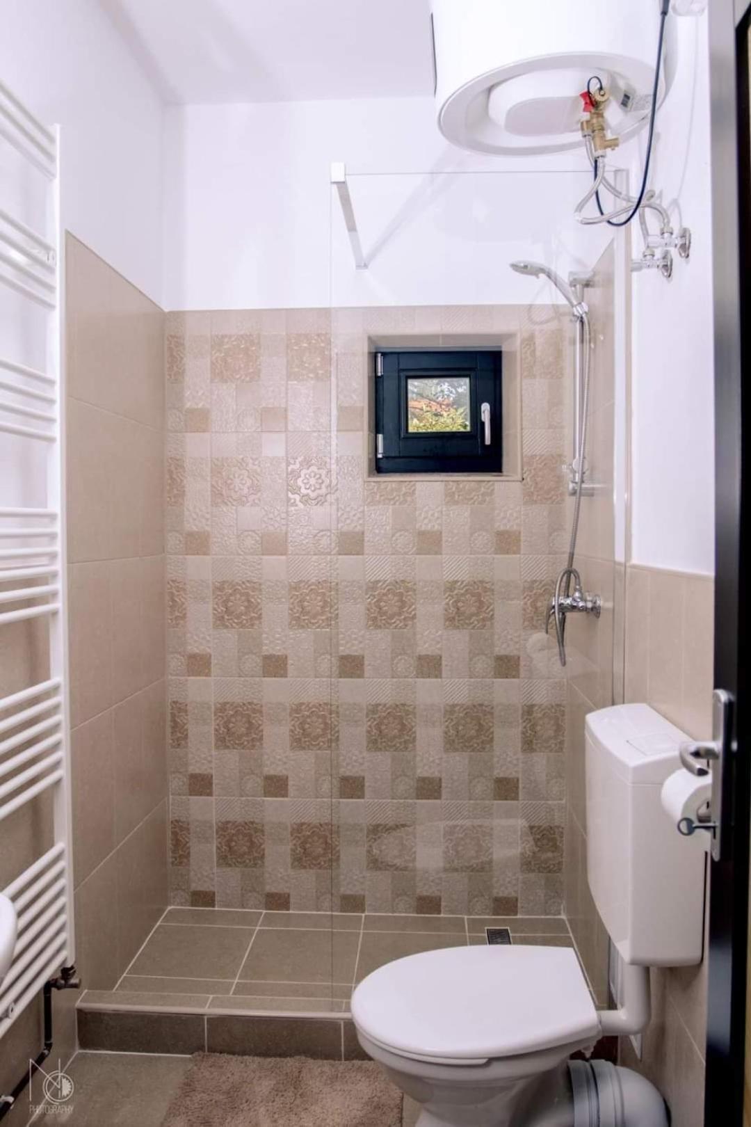 One-Bedroom House photo 3