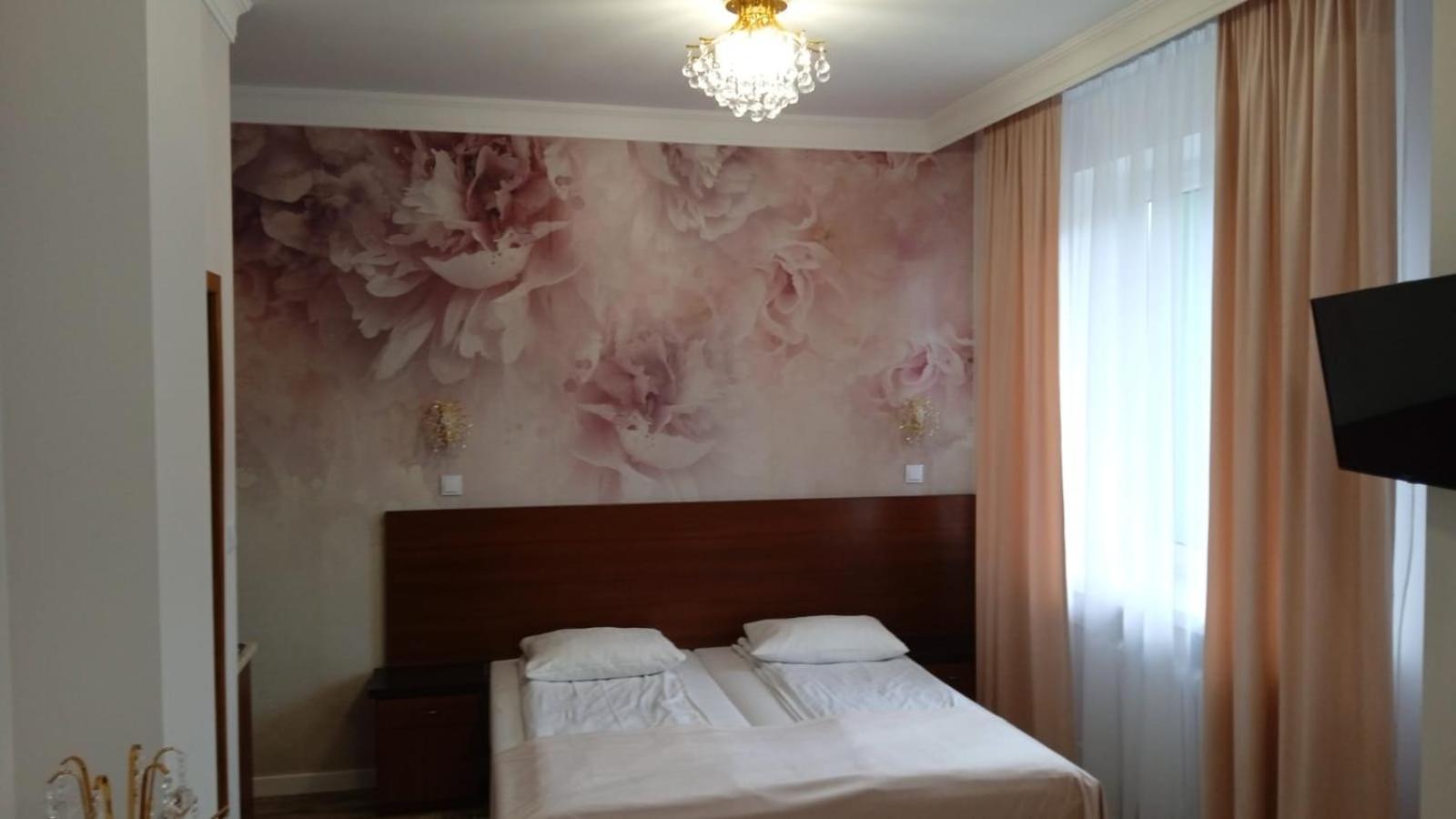 Two-Bedroom Apartment - Photo 14