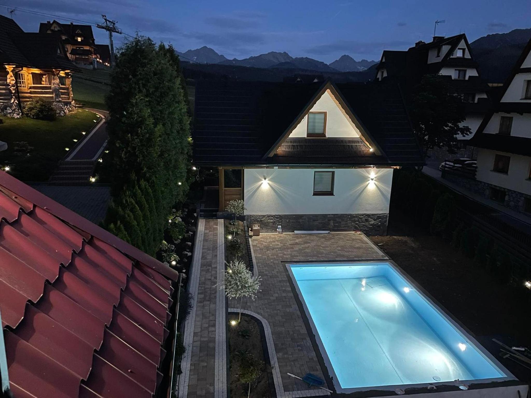 Suite with Mountain View - Photo 19