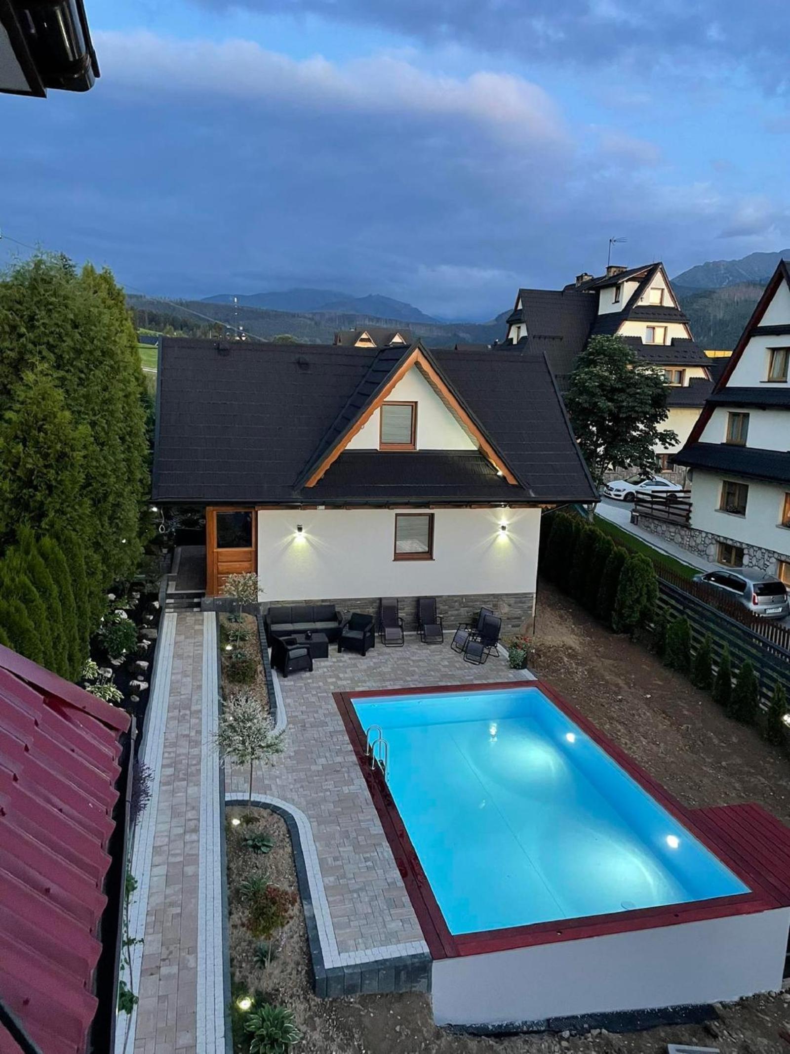 Suite with Mountain View - Photo 45