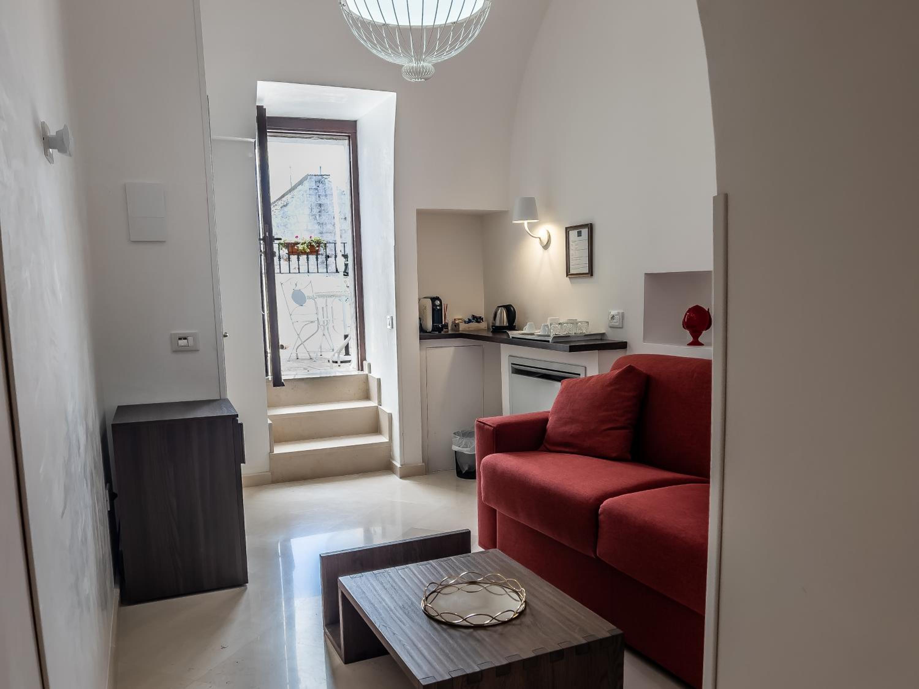 Double Room - Photo 7