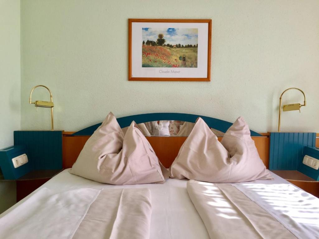 Standard Double Room -  Neighboring Building photo 1