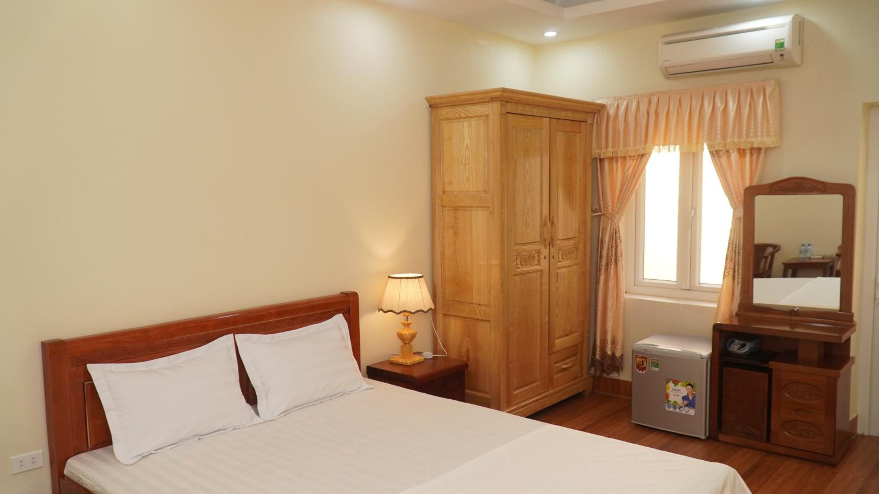 Deluxe Double Room (2 Adults + 1 Child) photo 1