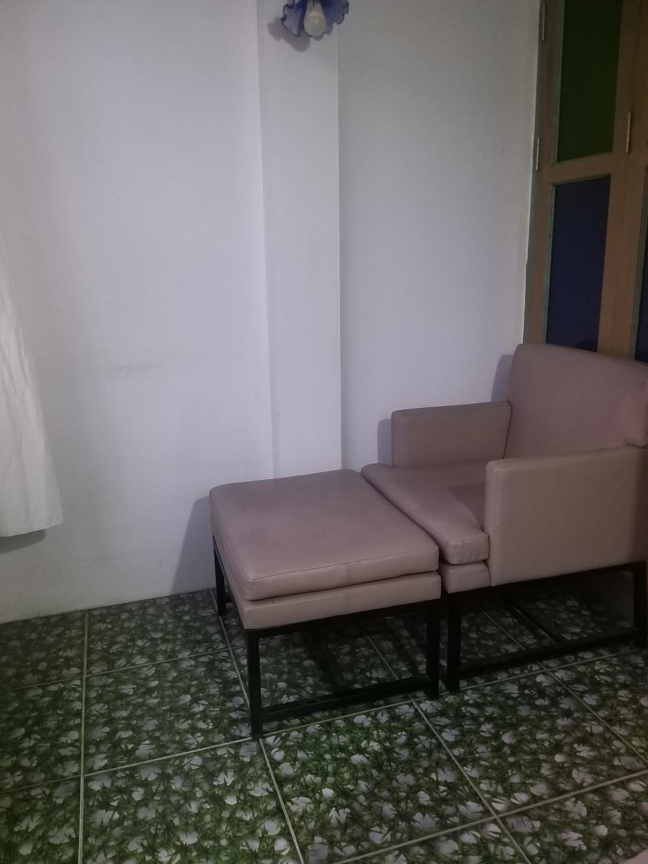 Family Room photo 3