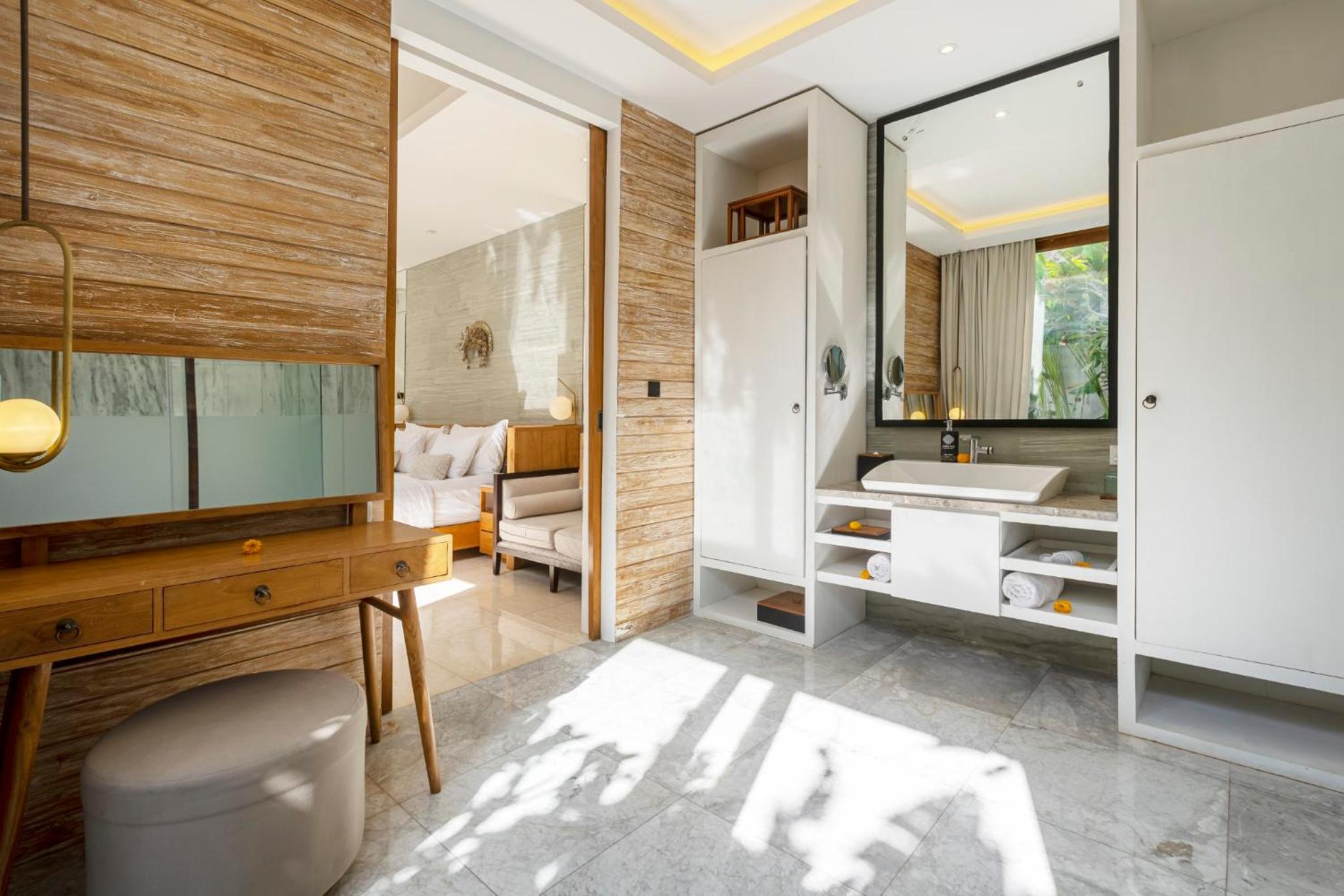 One-Bedroom Villa with Private Pool - Photo 9
