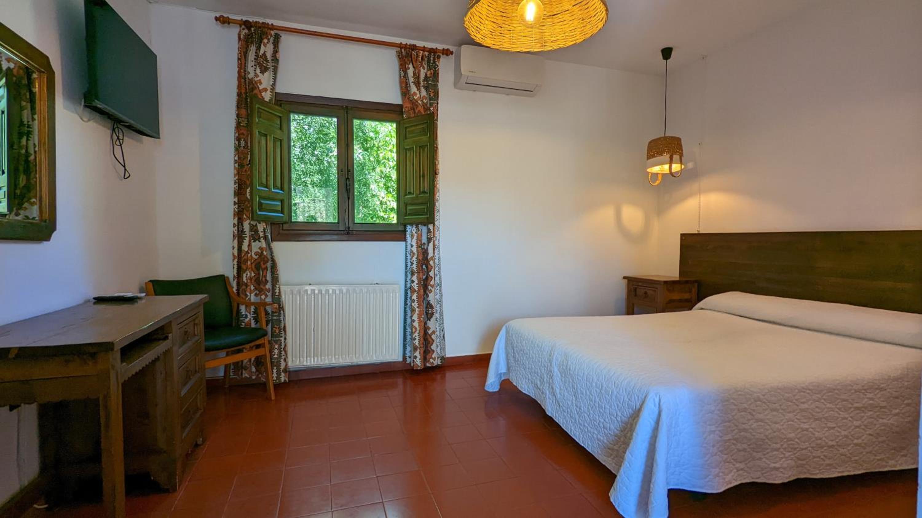 Habitación Doble con Vista a la Montaña