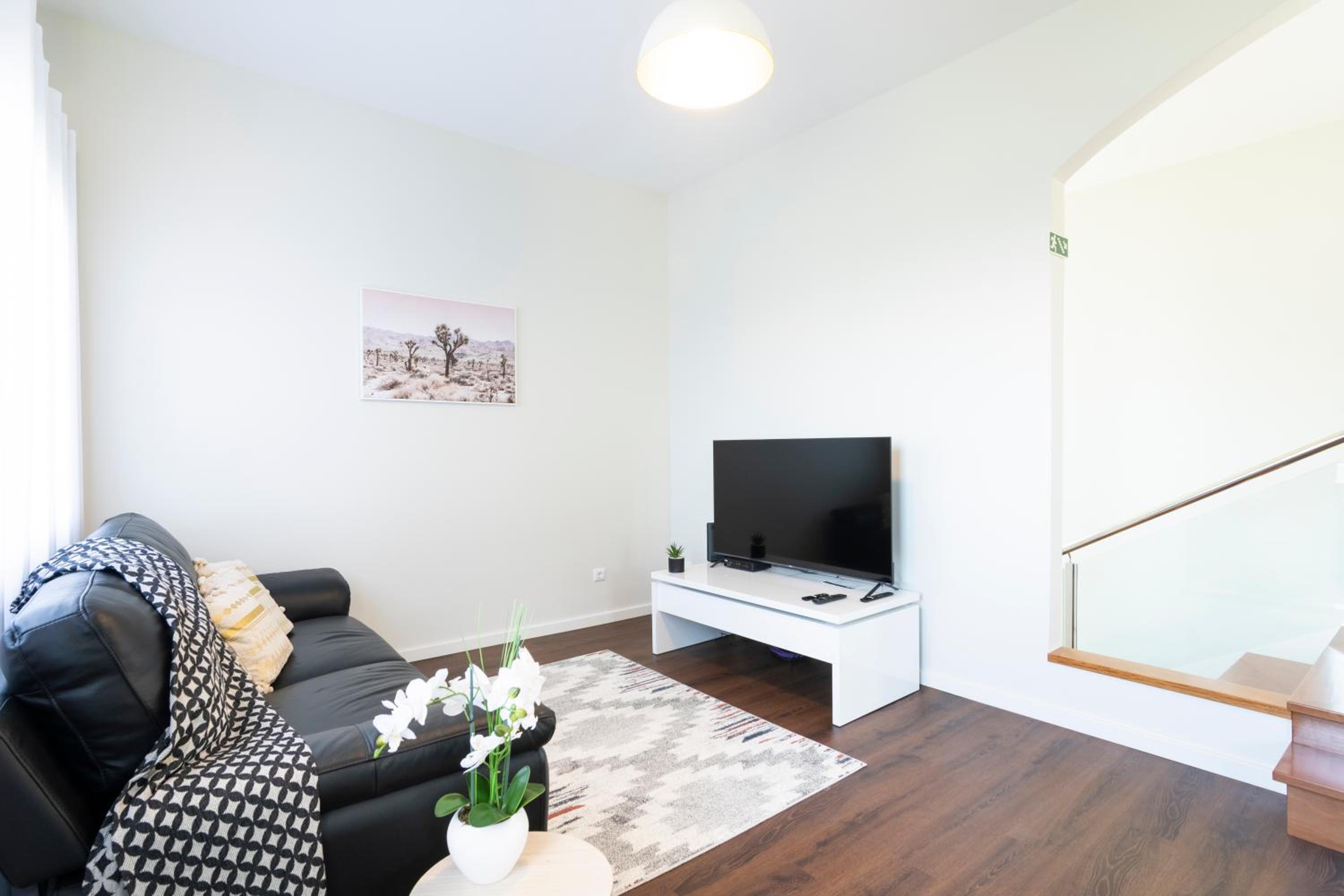 Three-Bedroom Villa photo 1