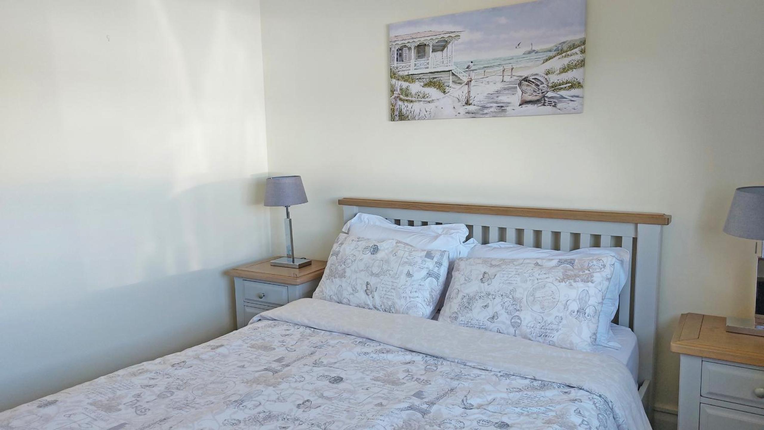 Four-Bedroom House photo 2