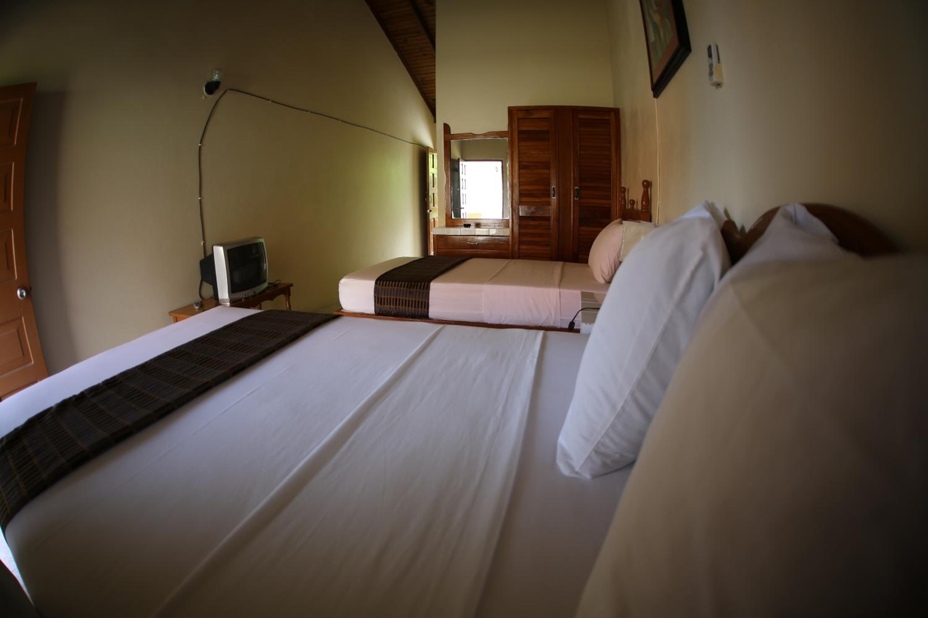 Double Room (1-2 Adults) photo 3