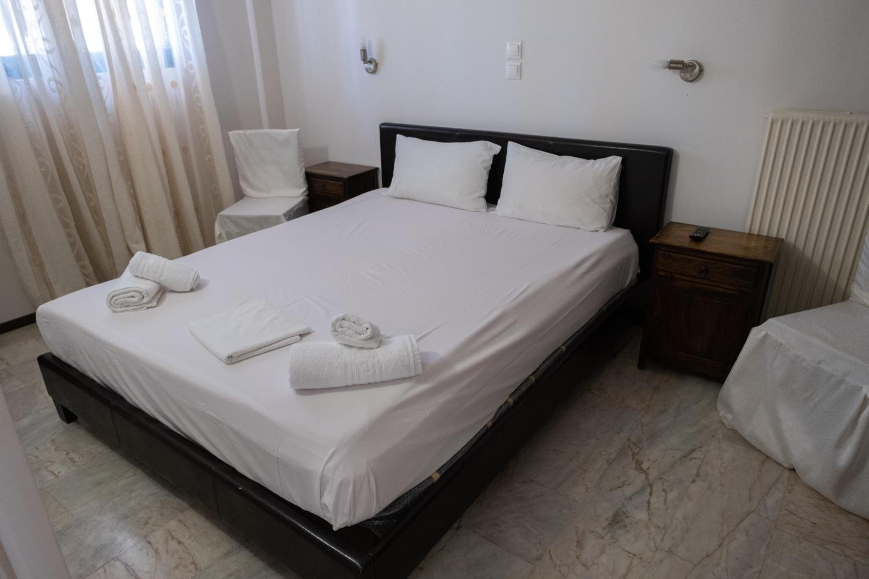 Twin Room with Garden View - Photo 1