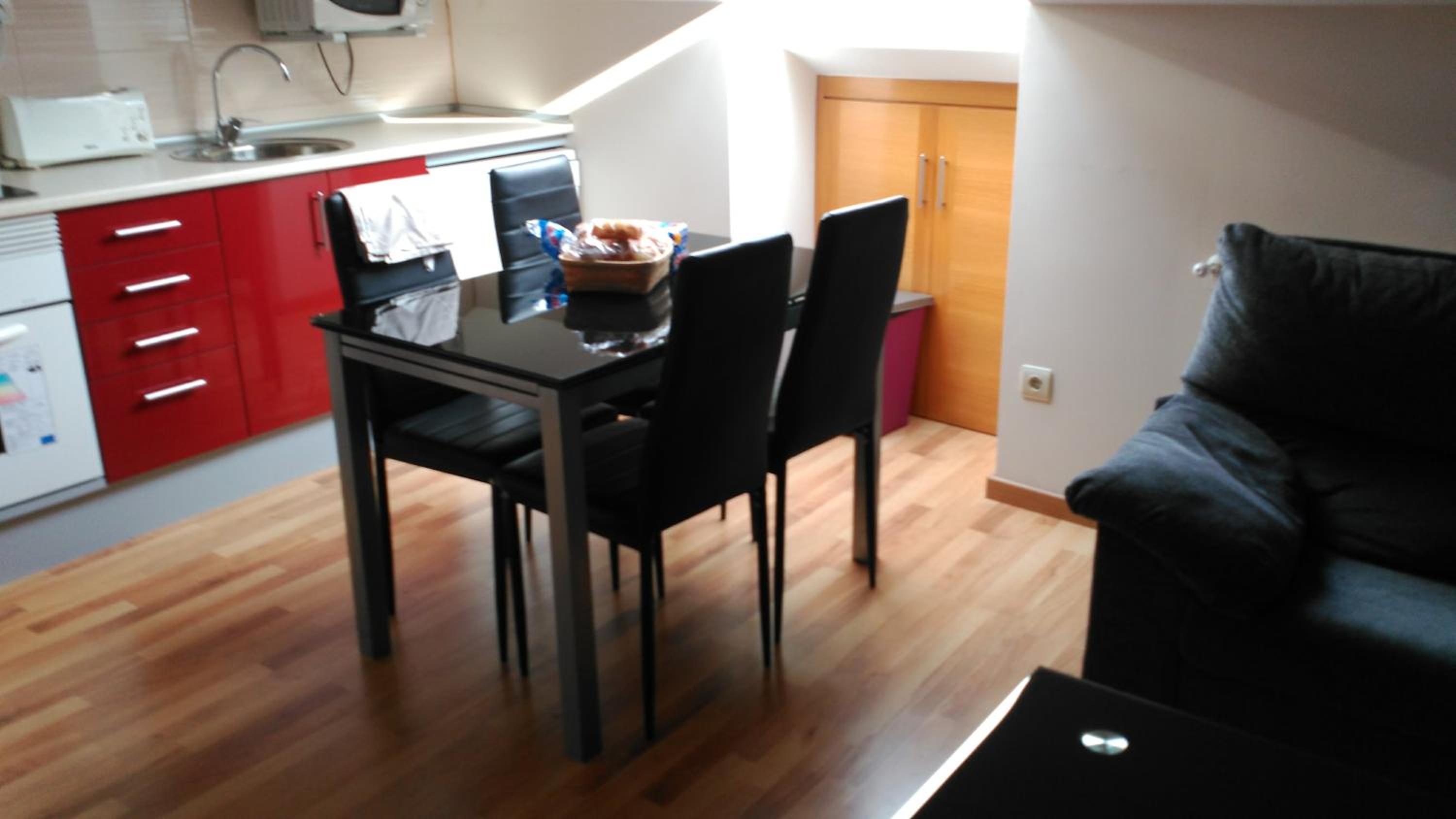 One-Bedroom Apartment - Photo 10
