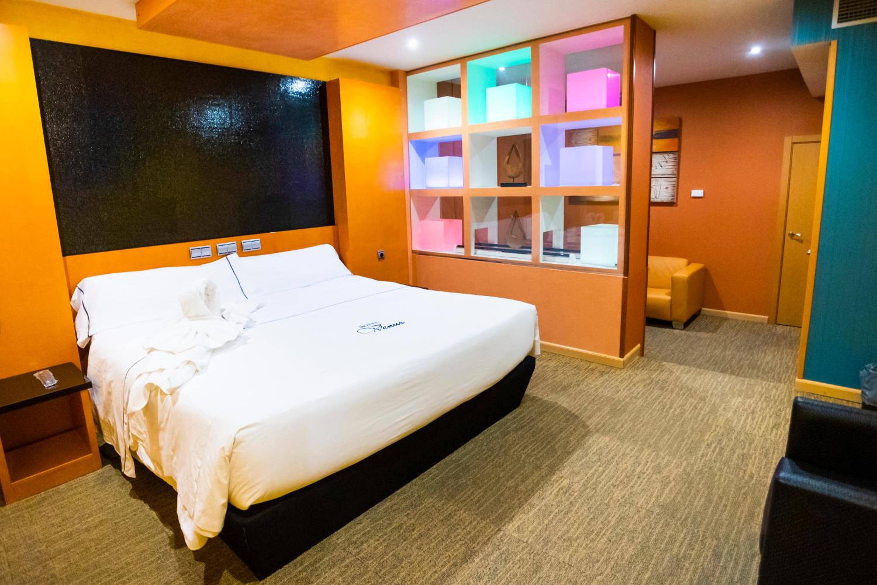 Double Room - Photo 33