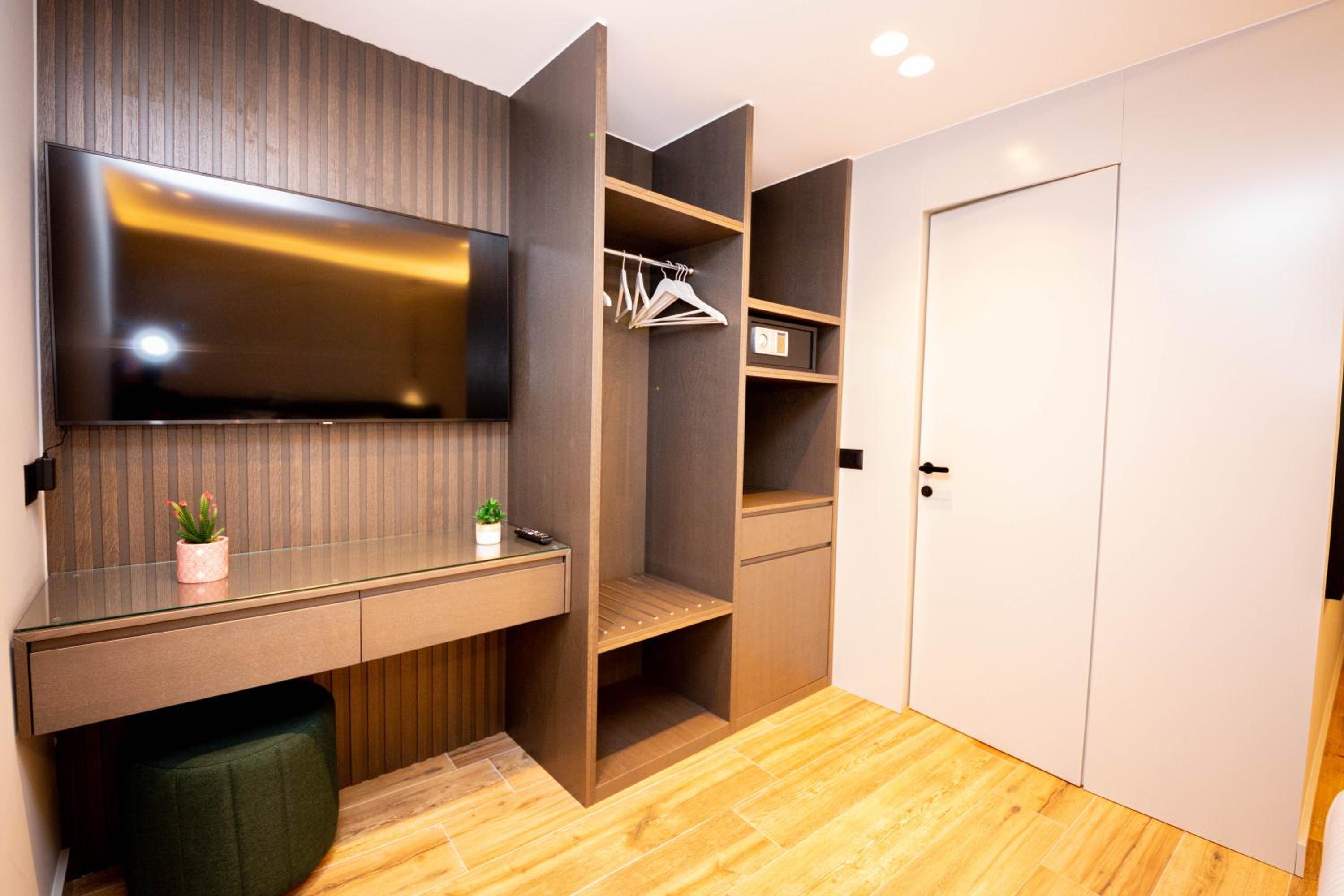 Superior Double Room photo 3