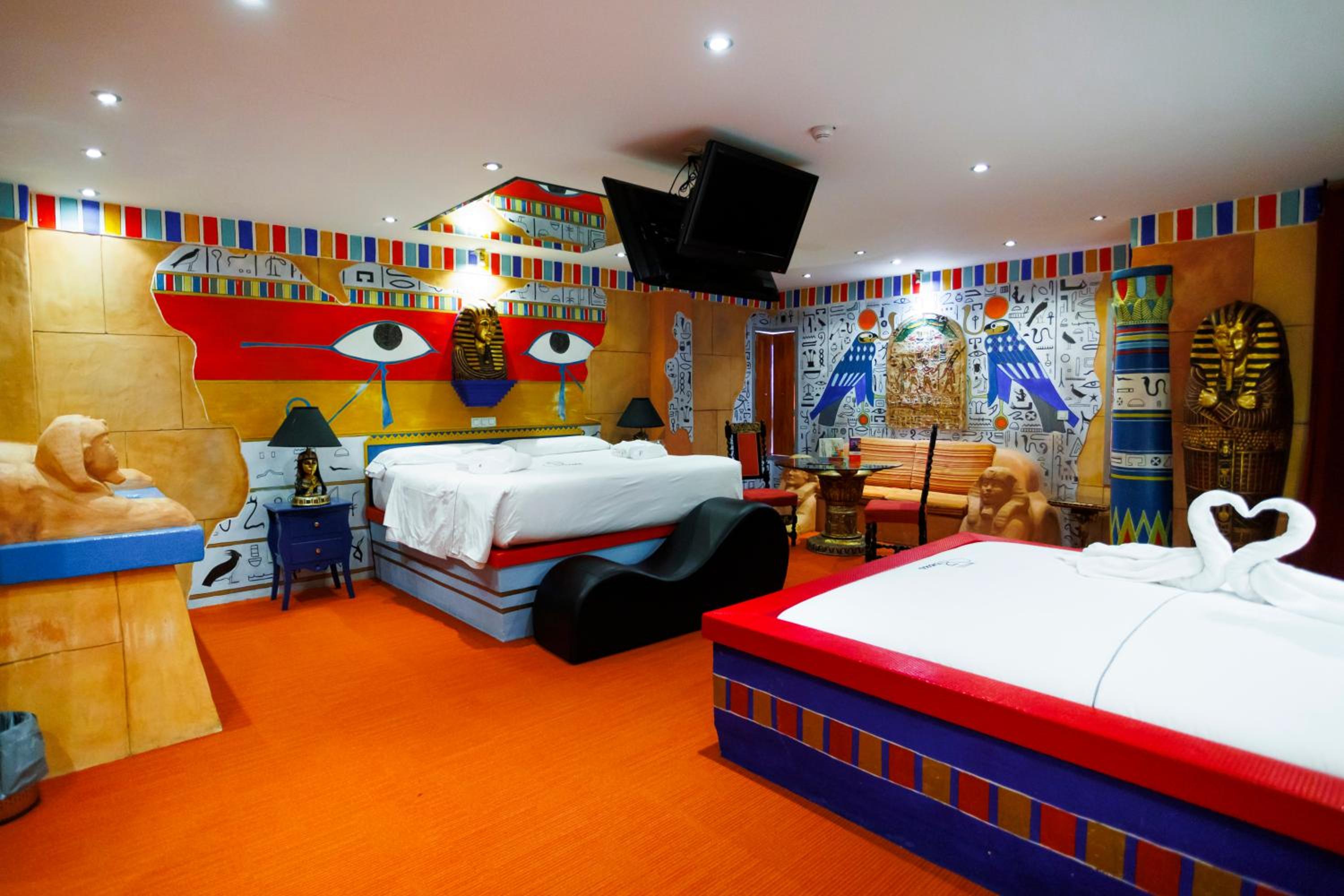 Presidential Suite photo 3