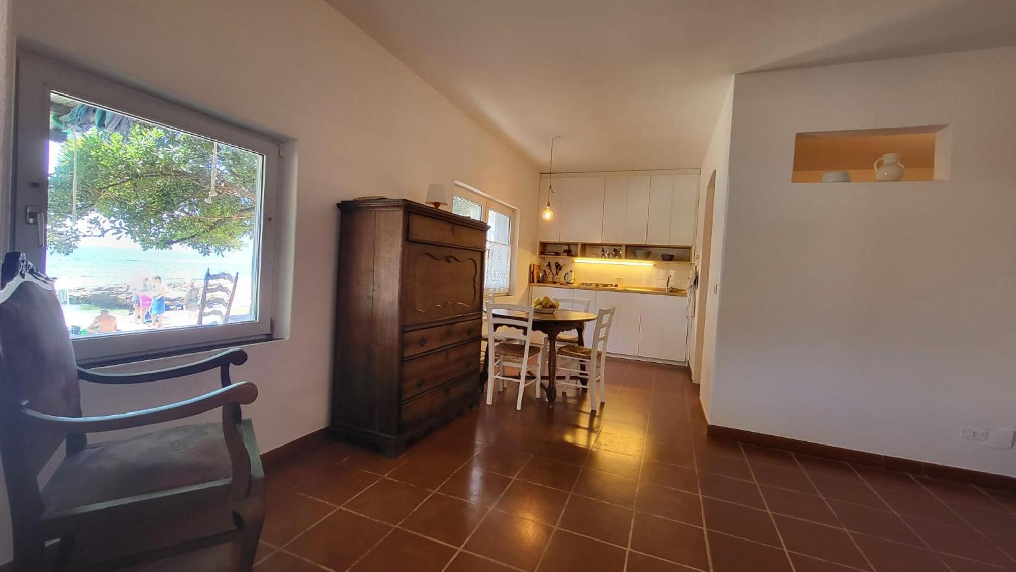 Superior One-Bedroom Apartment with Balcony