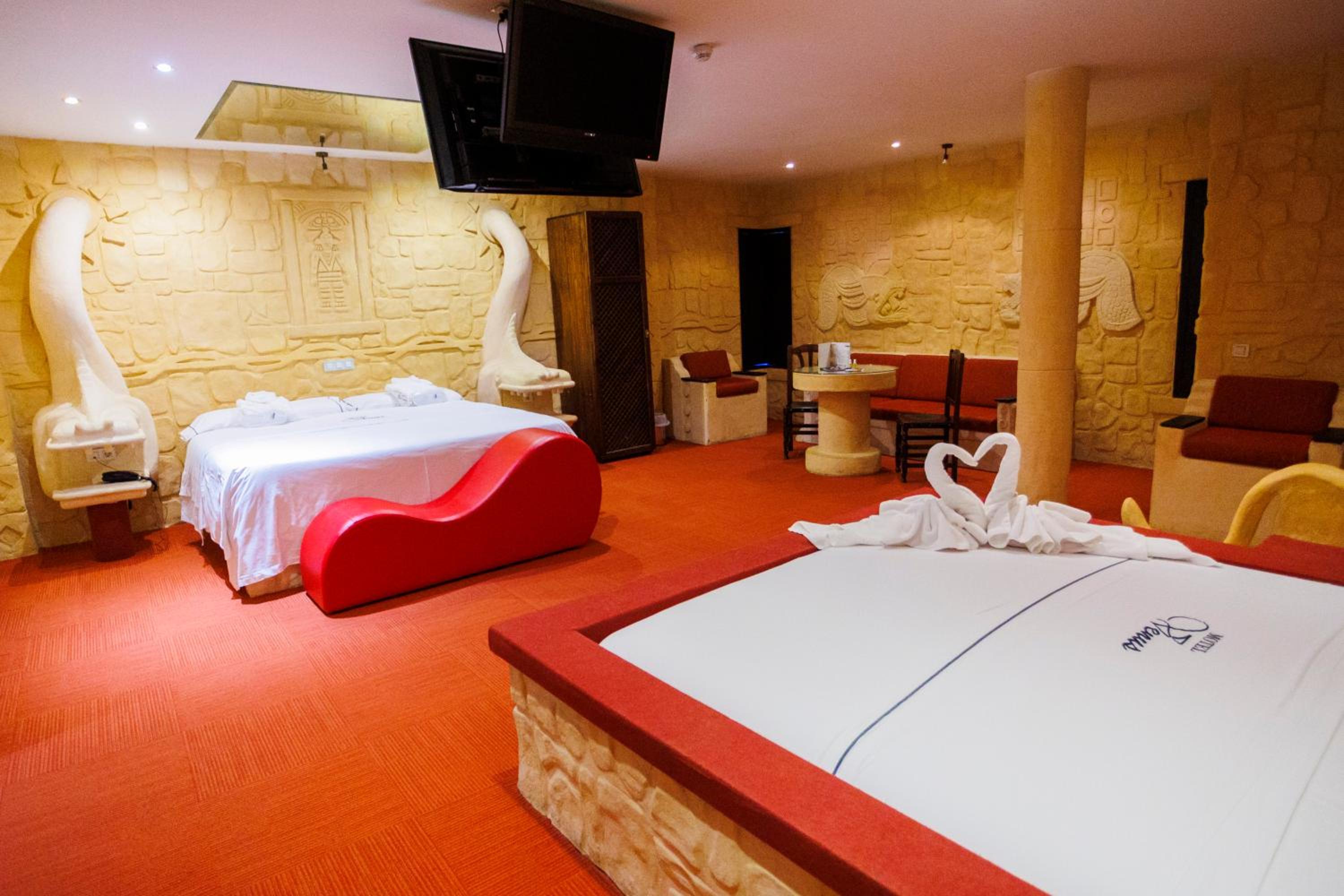 Superior Suite - Photo 1