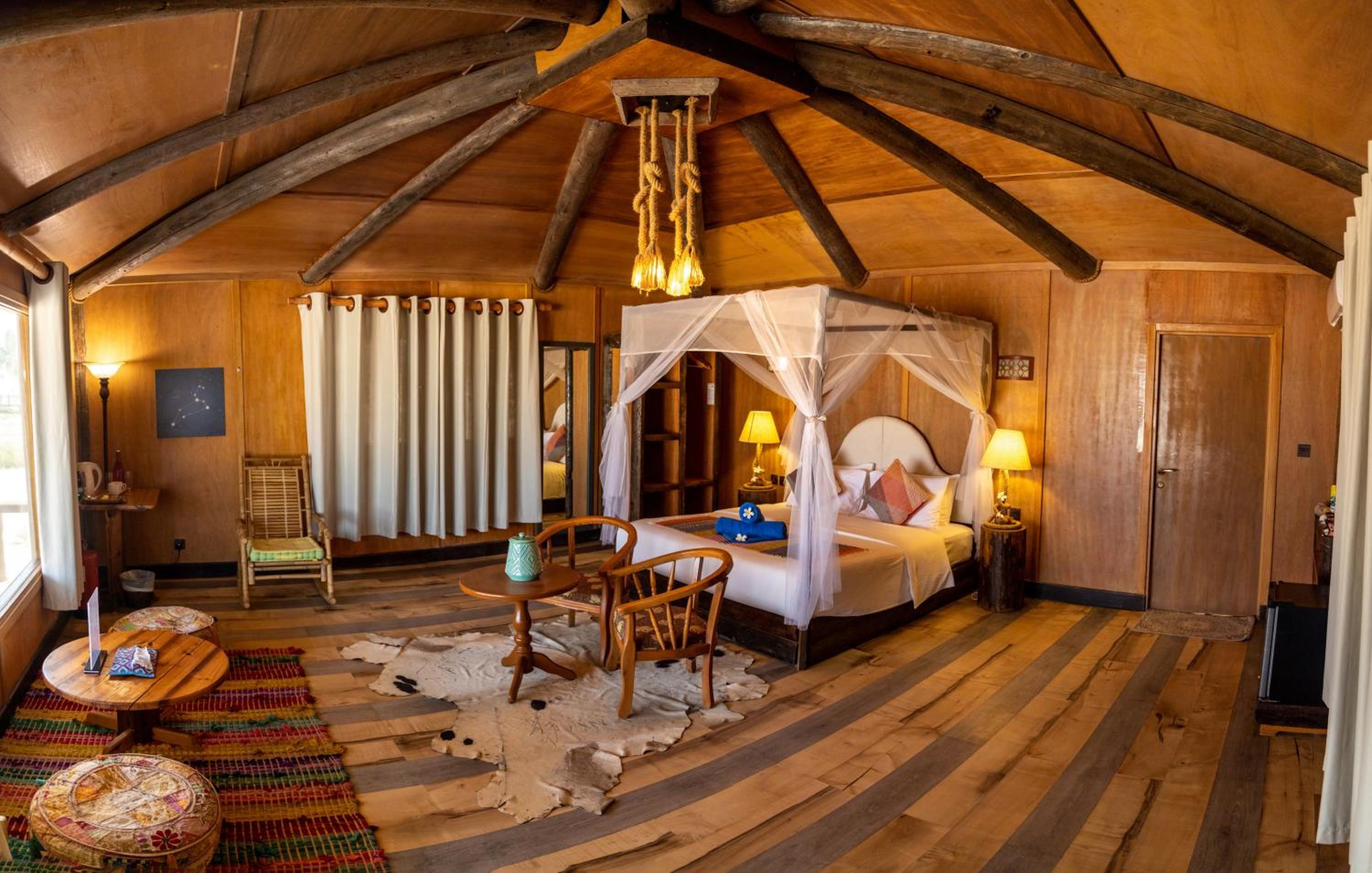 King Bed Bungalow with Ocean View photo 1