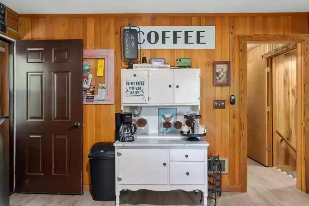 Four-Bedroom House - Photo 11