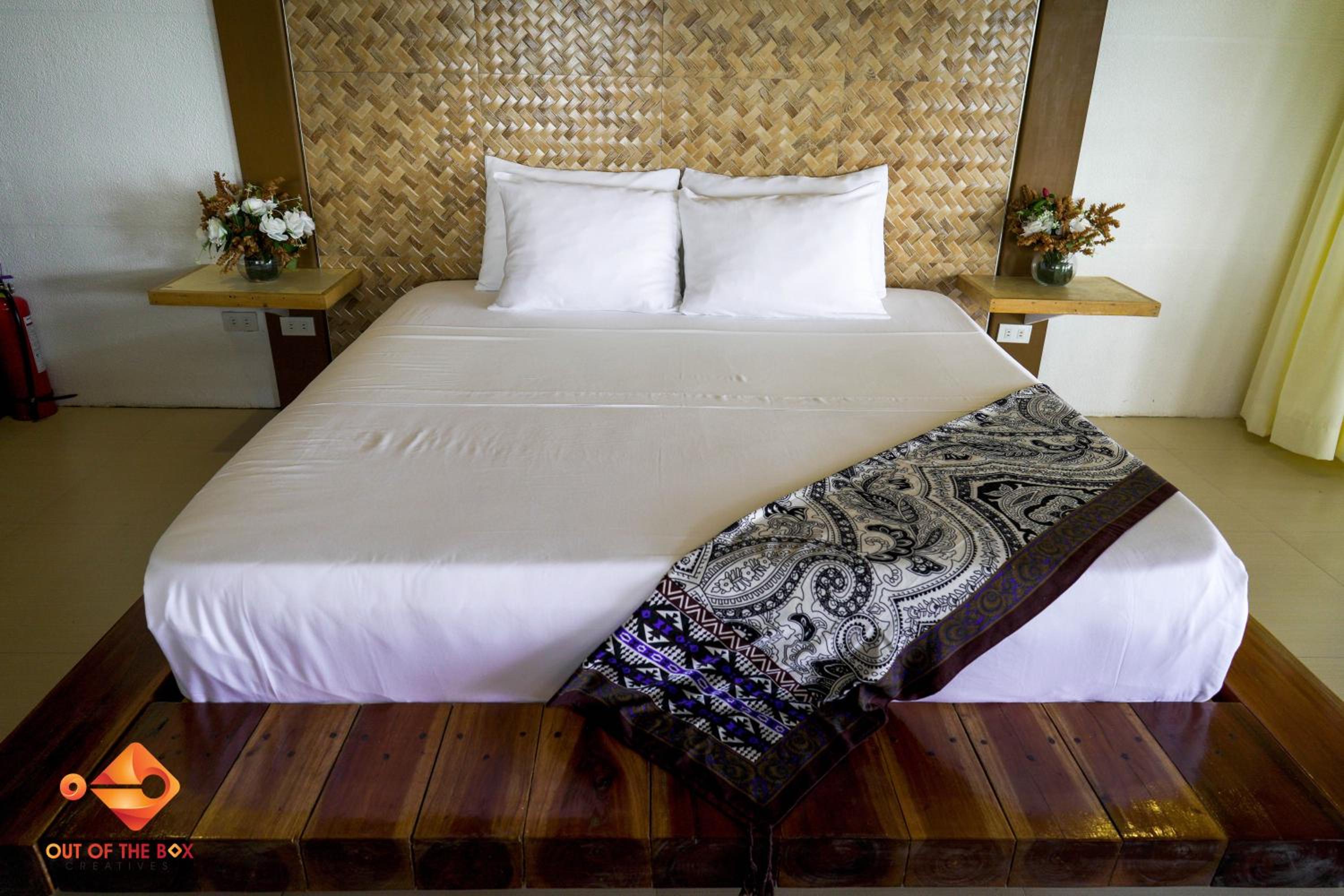 Deluxe Bungalow with Sea View - Photo 5