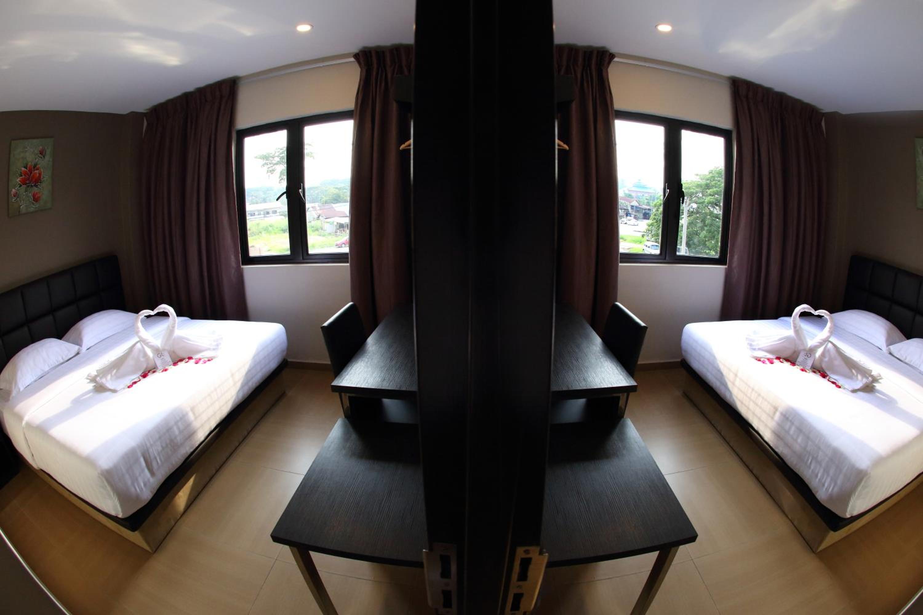 Deluxe King Room