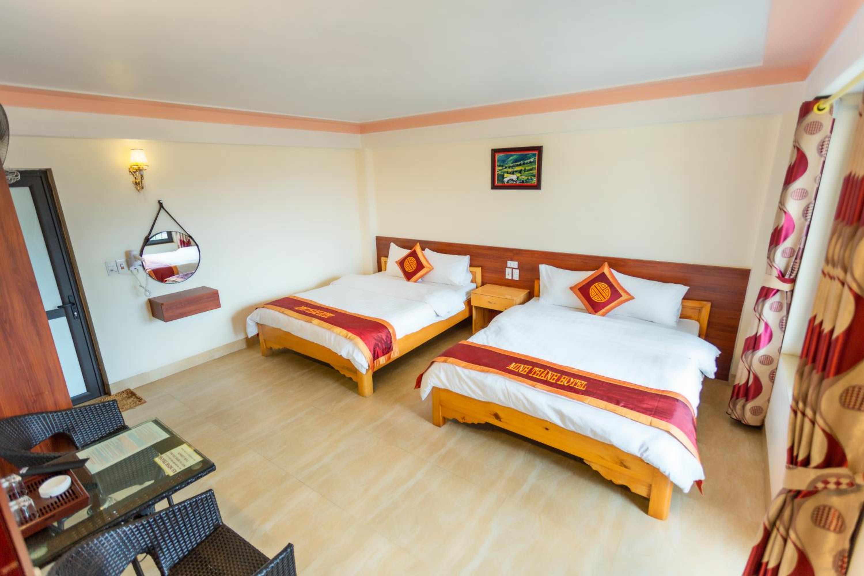 Quadruple Room with Balcony photo 3