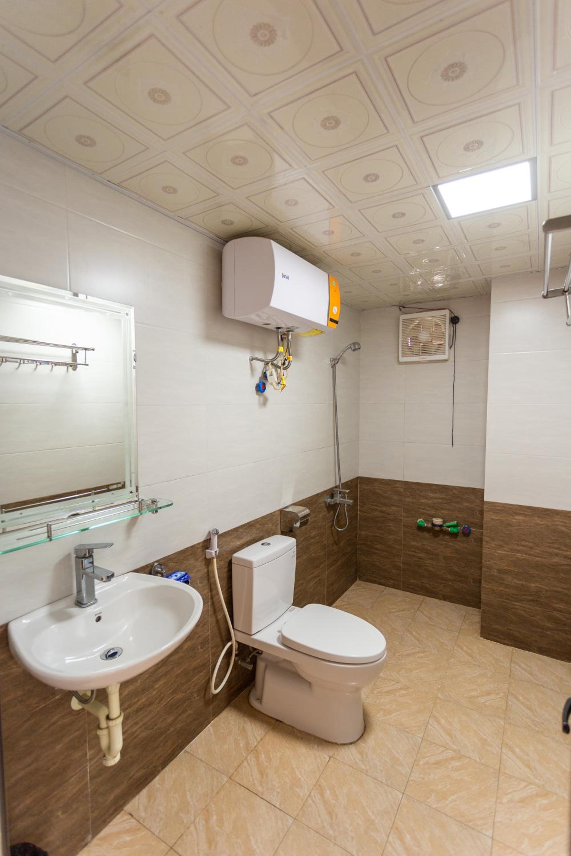 Quadruple Room with Balcony photo 2