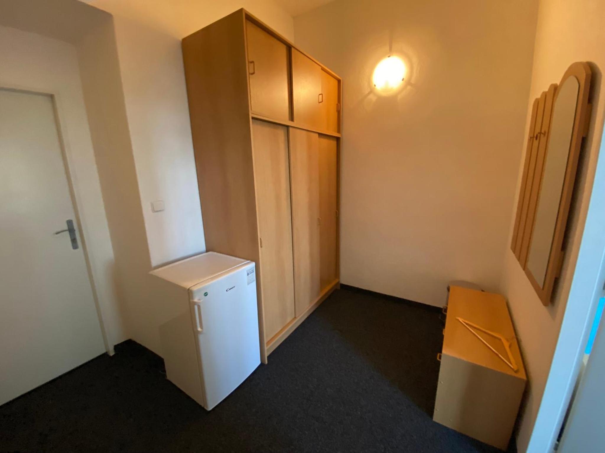Quadruple Room with Private Bathroom photo 2