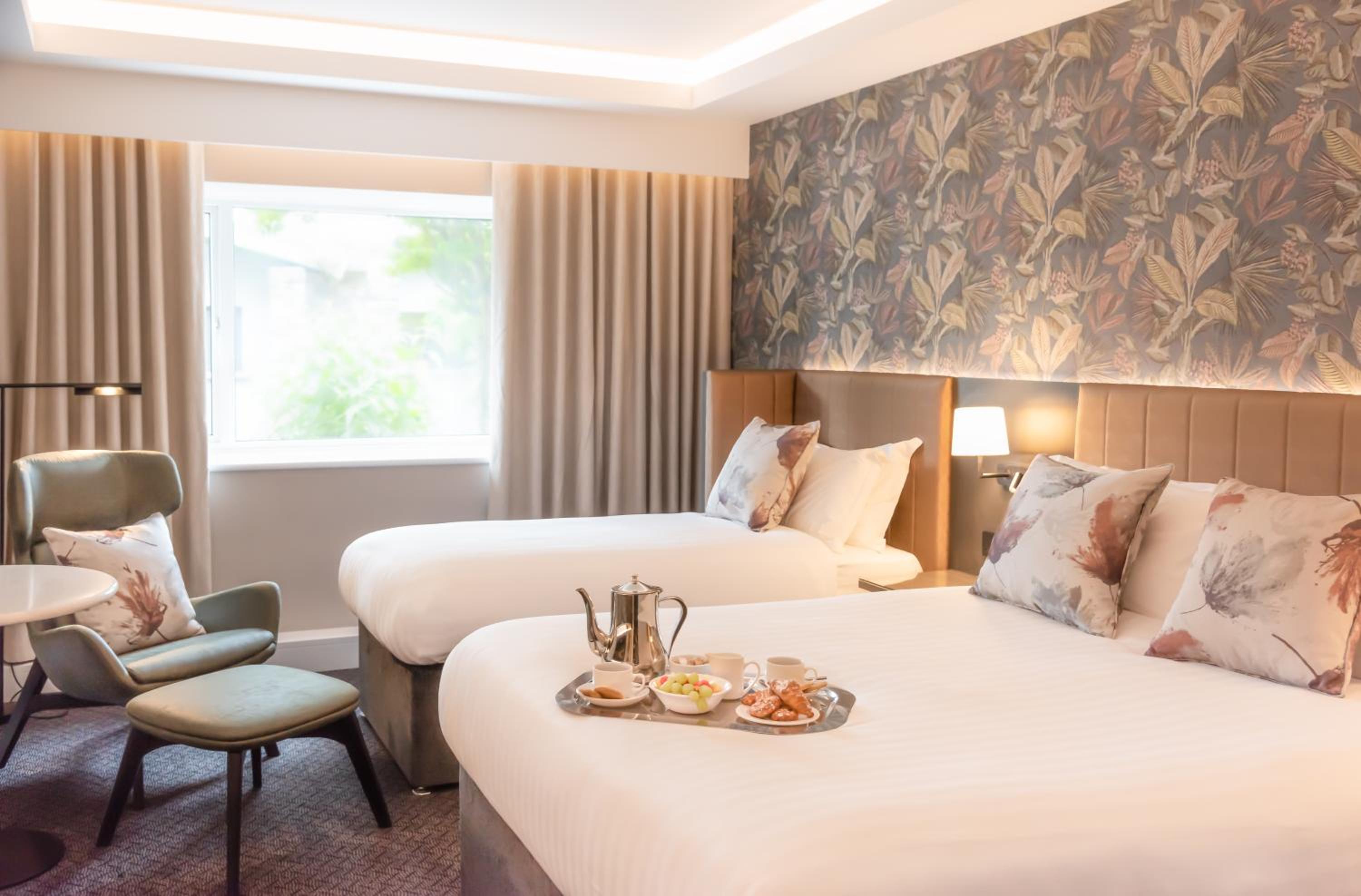 Signature Double & Single Room - Photo 2