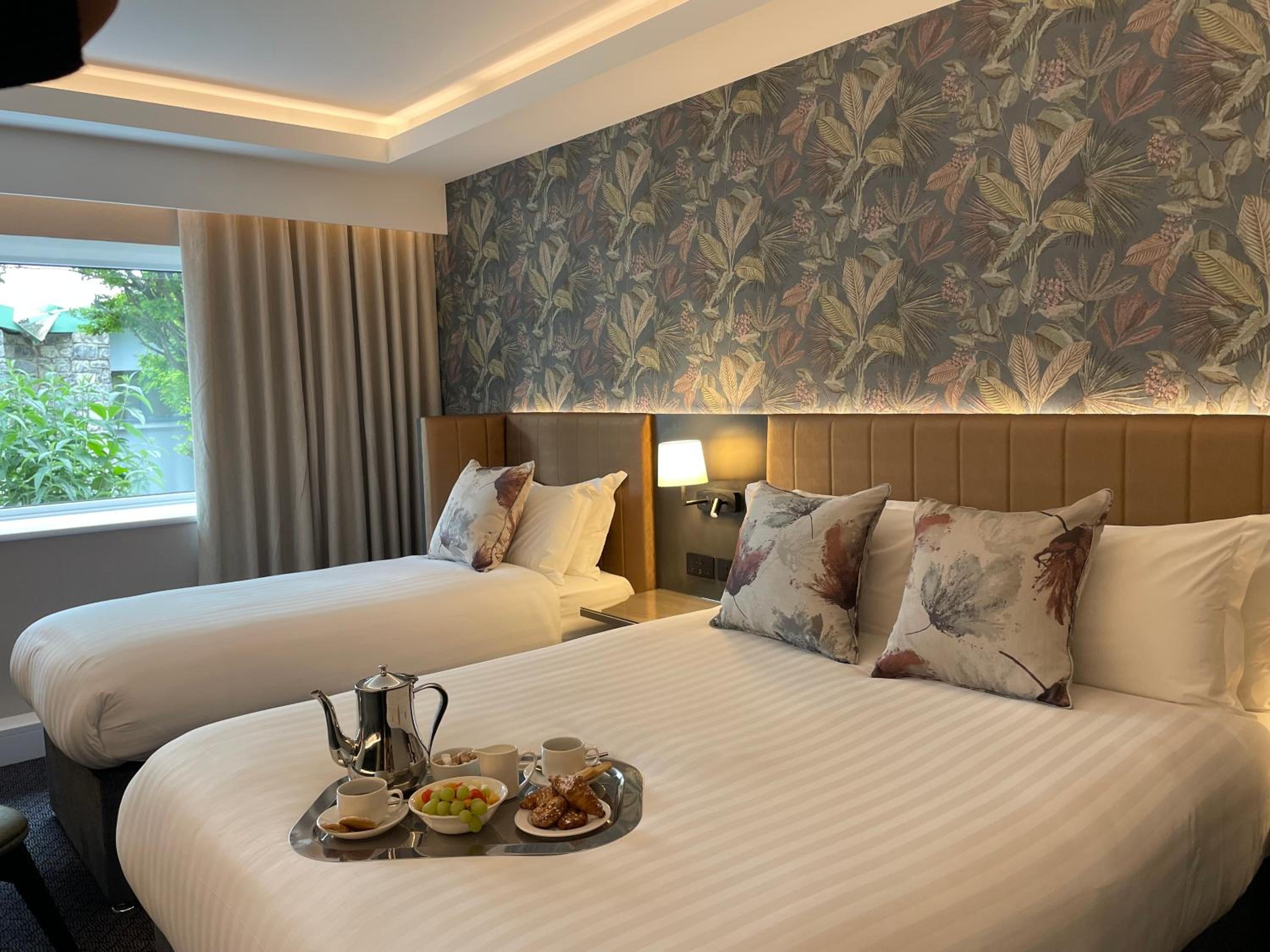 Signature Double & Single Room - Photo 3