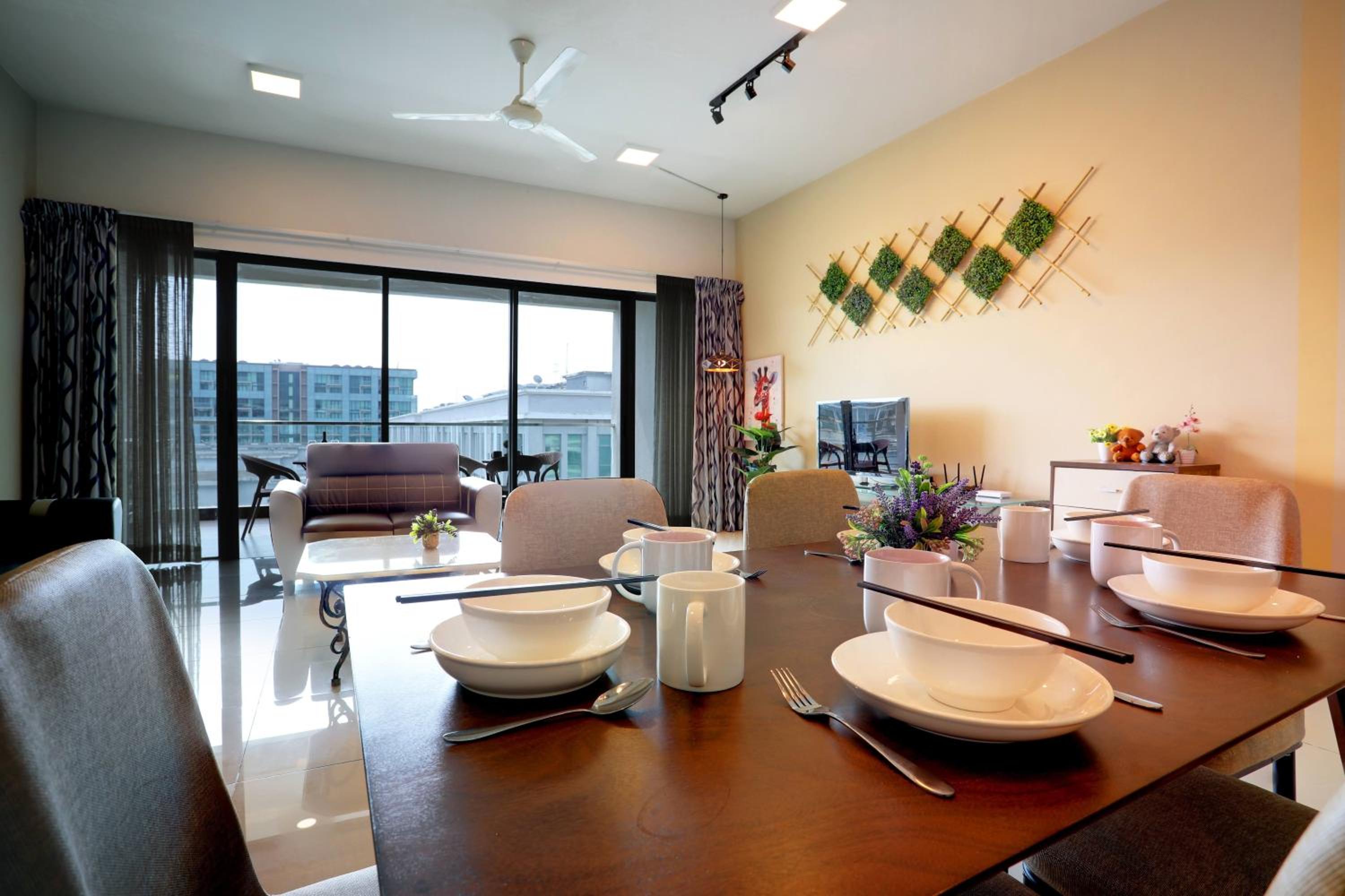 Three-Bedroom Apartment - Photo 8